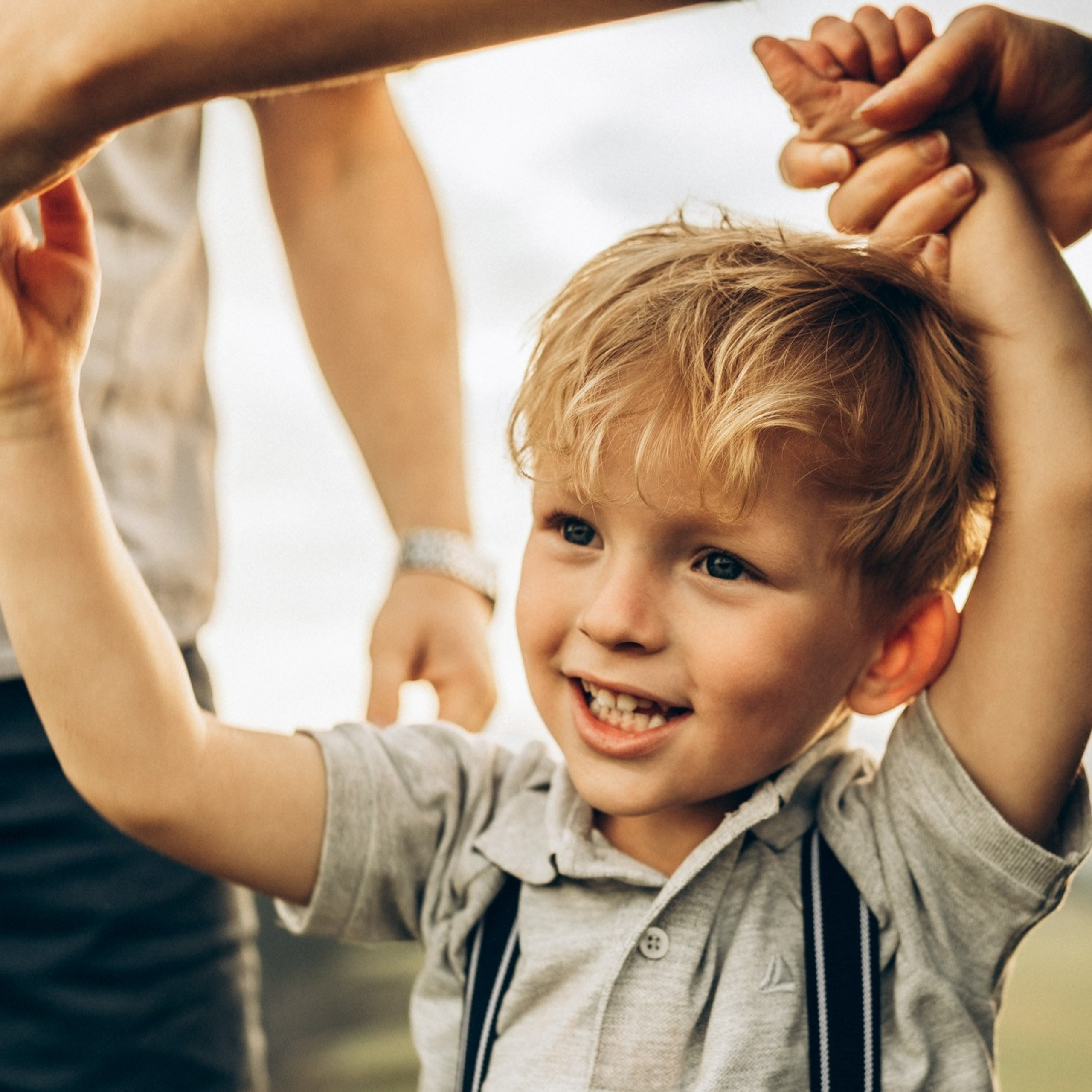 IZAD. Wedding and family photographer in Calgary Kate Beliaeva