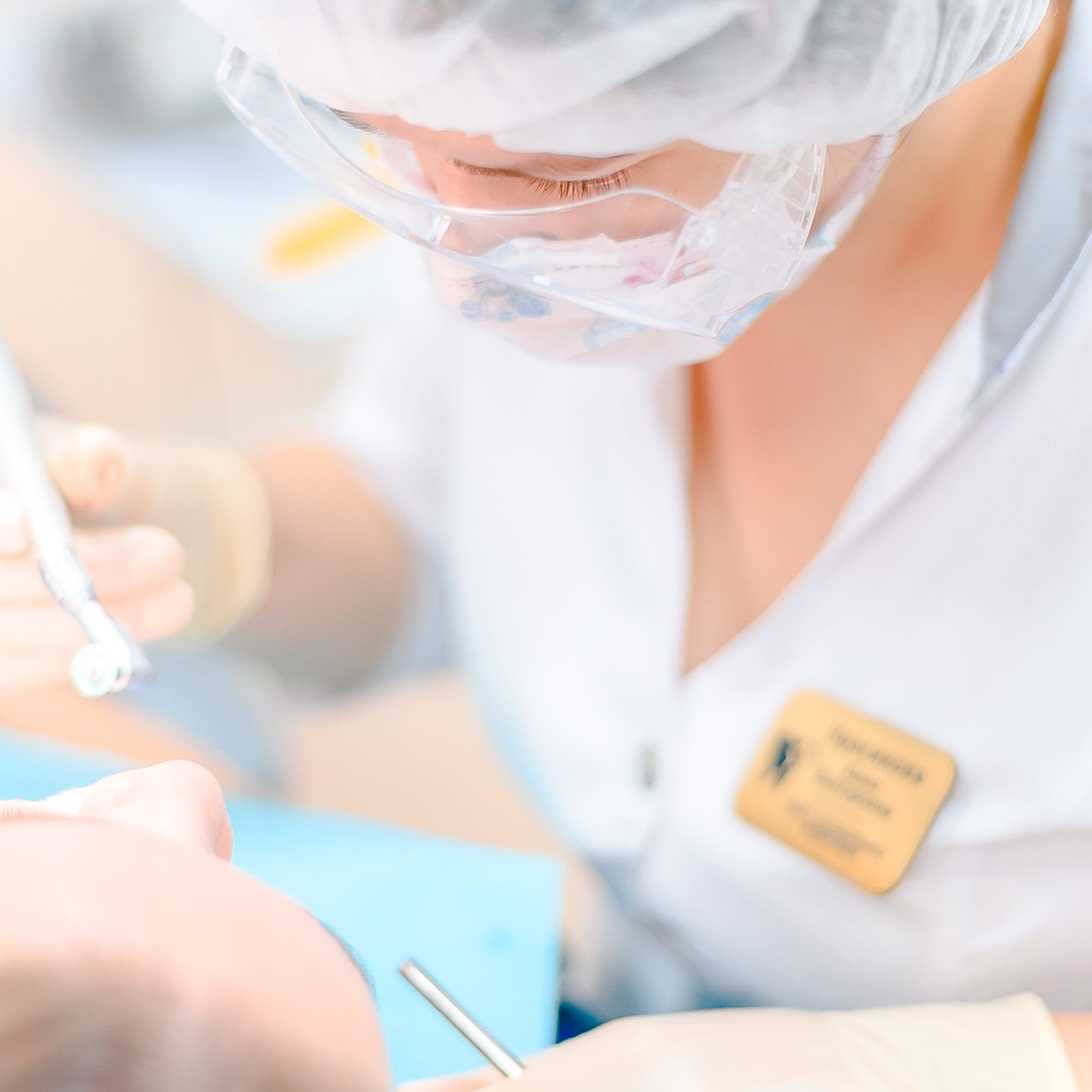 DENTISTA