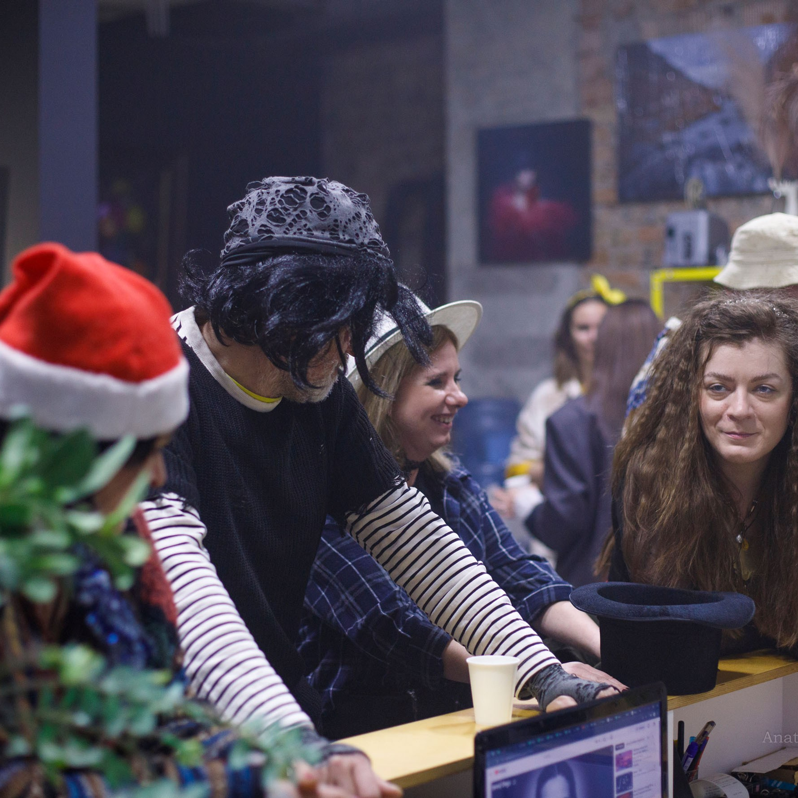 Встреча нового года в Школе фотографии Романа Рыбалёва photoschool.md. Школа Фотографии Романа Рыбалёва. Город Кишинёв, Молдова