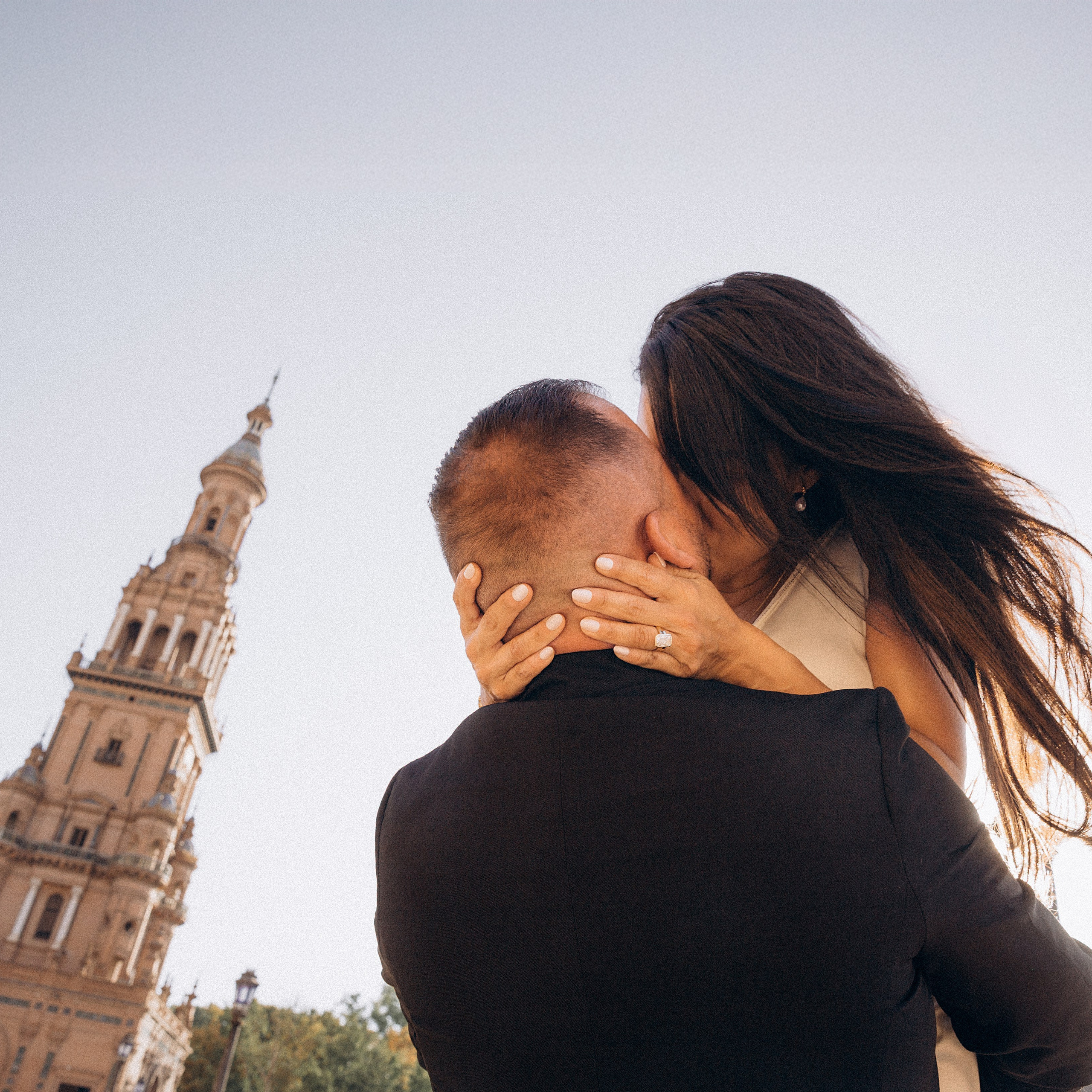 Maternity Photoshoot in Valencia: What to Expect + Real Tips from a Local Photographer. Julia Gnatenko — Photographer Valencia, Alicante, Barcelona, Spain, Europe