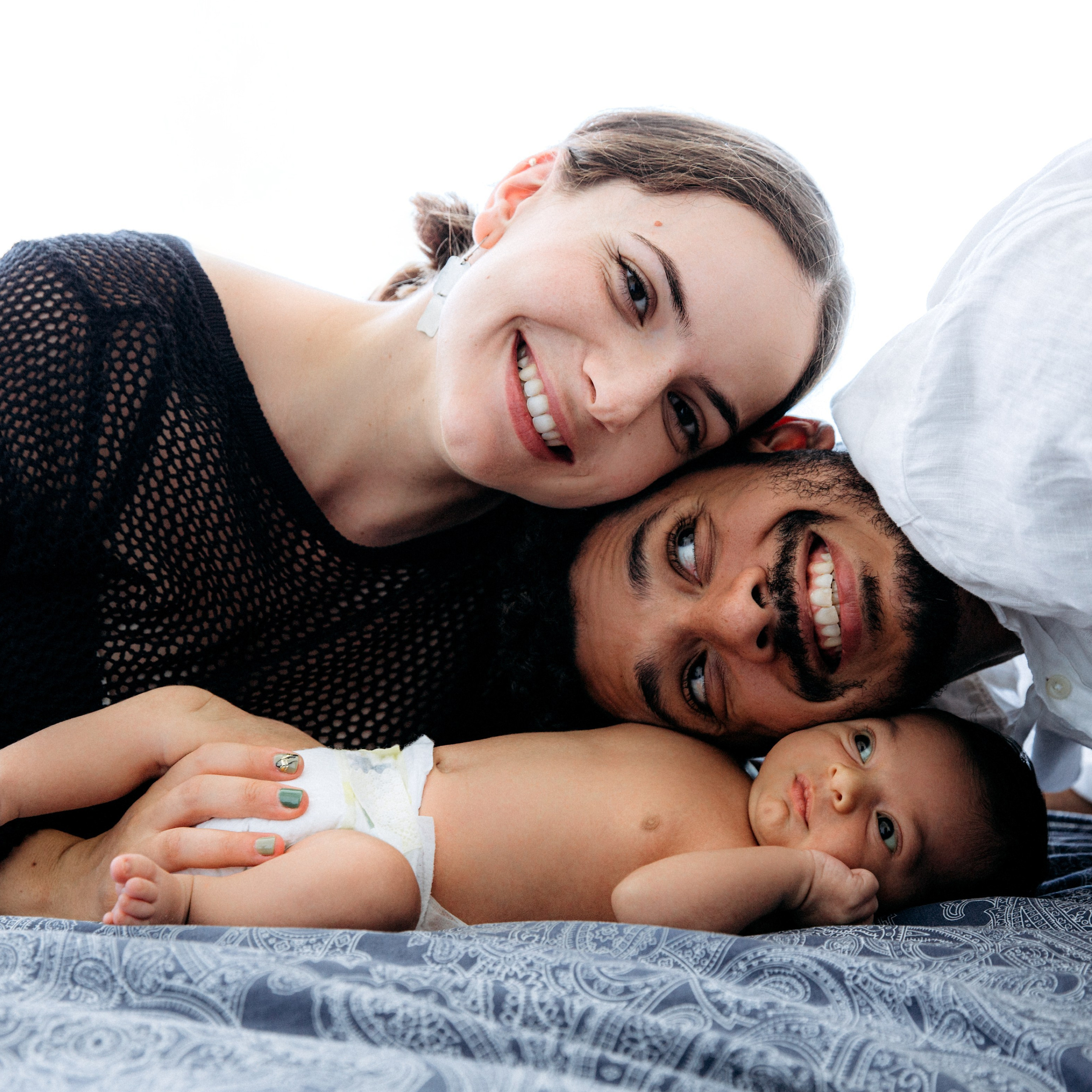 Maternity Photoshoot in Valencia: What to Expect + Real Tips from a Local Photographer. Julia Gnatenko — Photographer Valencia, Alicante, Barcelona, Spain, Europe