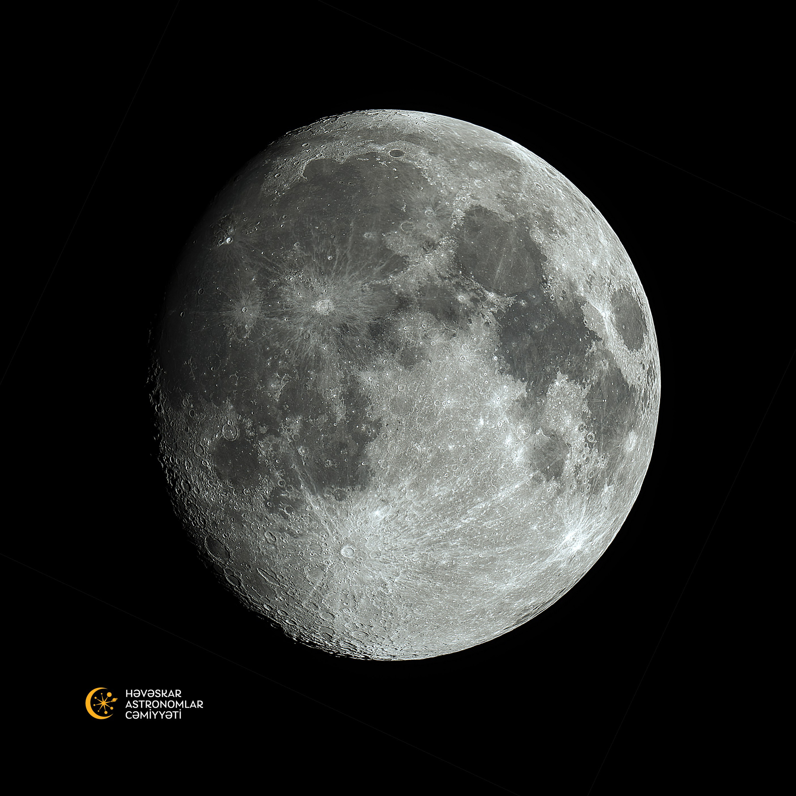 “Lagoon” və “Trifid” dumanlıqları. Həvəskar Astronomlar Cəmiyyəti — Astronomy.az