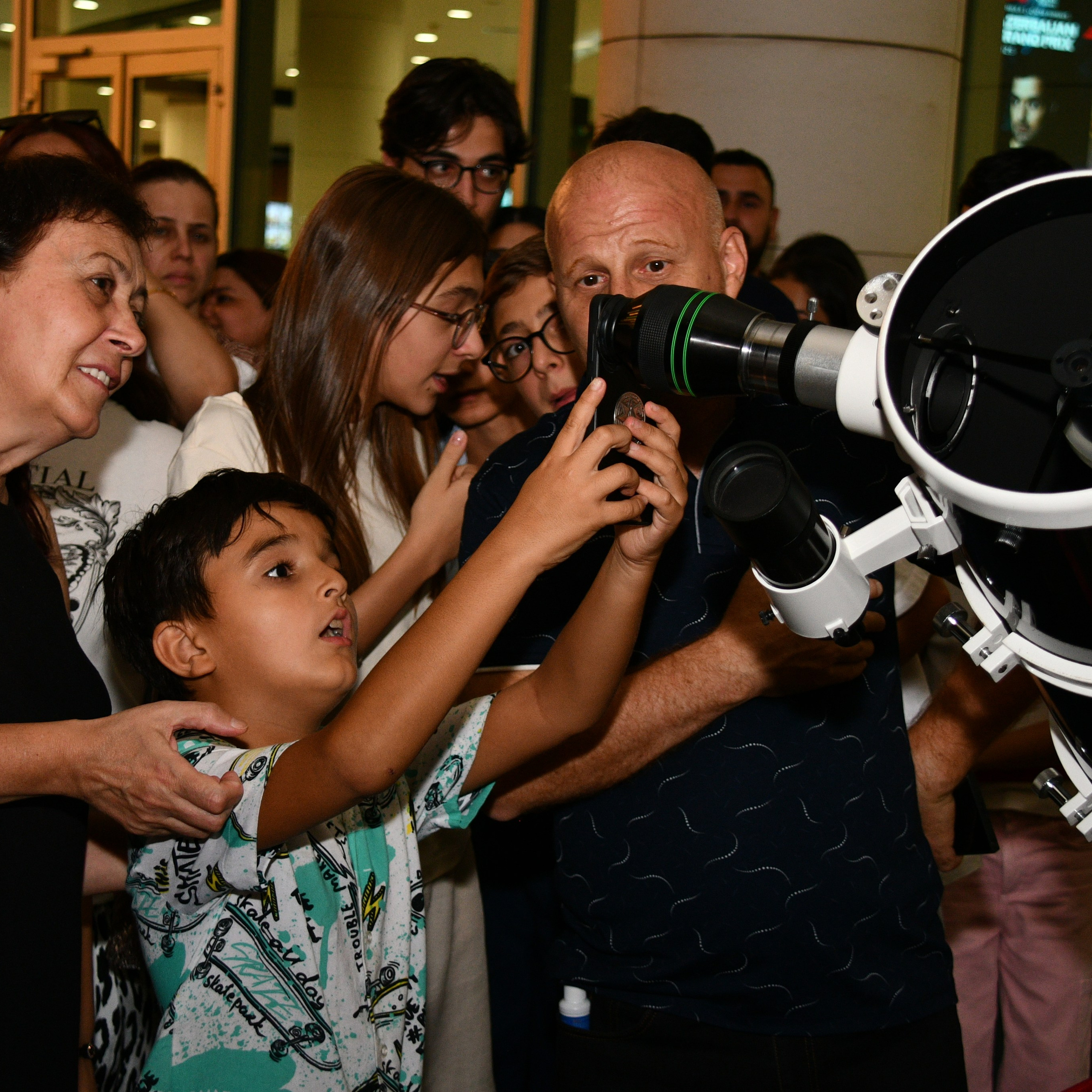 Ay Tutulması 2025. Həvəskar Astronomlar Cəmiyyəti — Astronomy.az