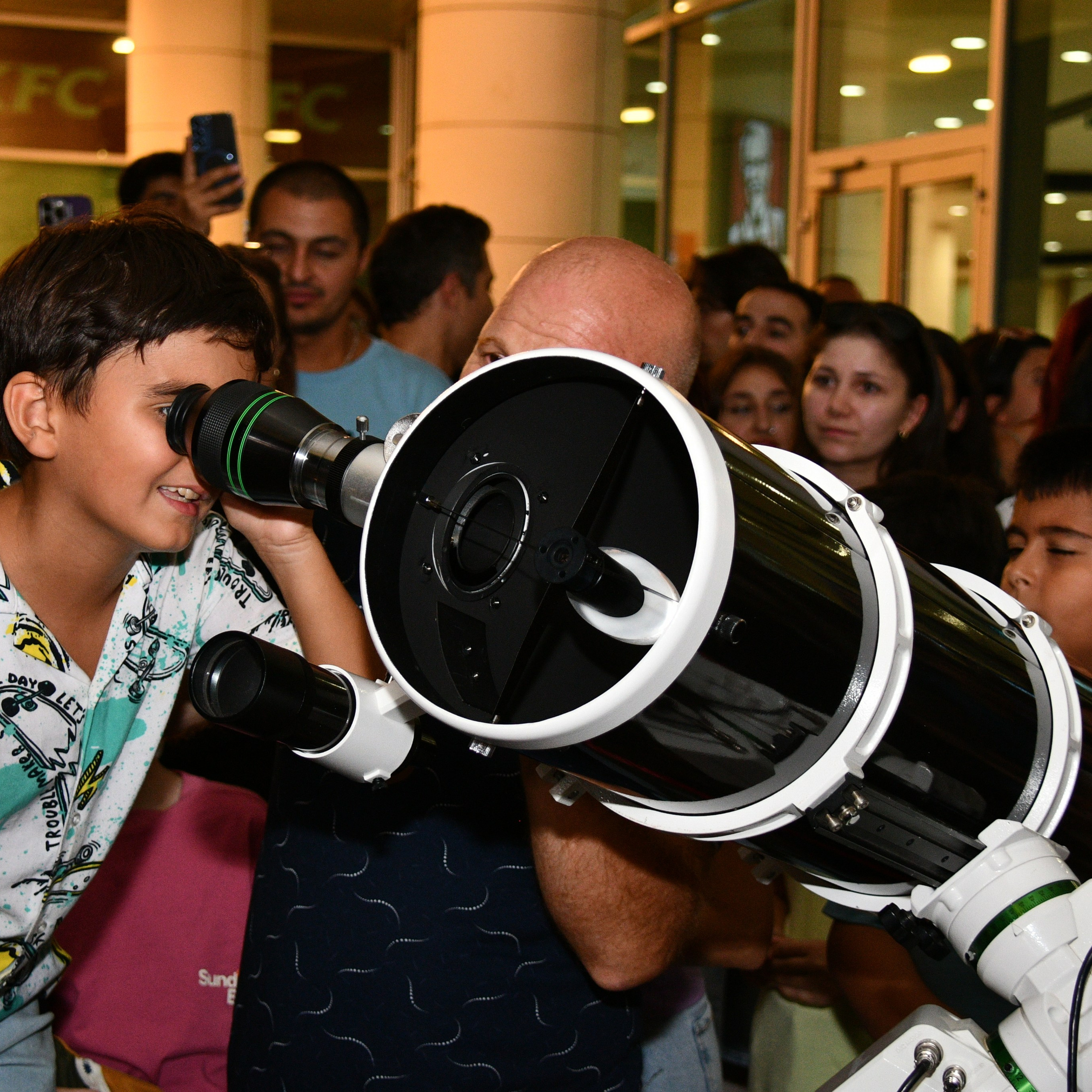 Ay Tutulması 2025. Həvəskar Astronomlar Cəmiyyəti — Astronomy.az