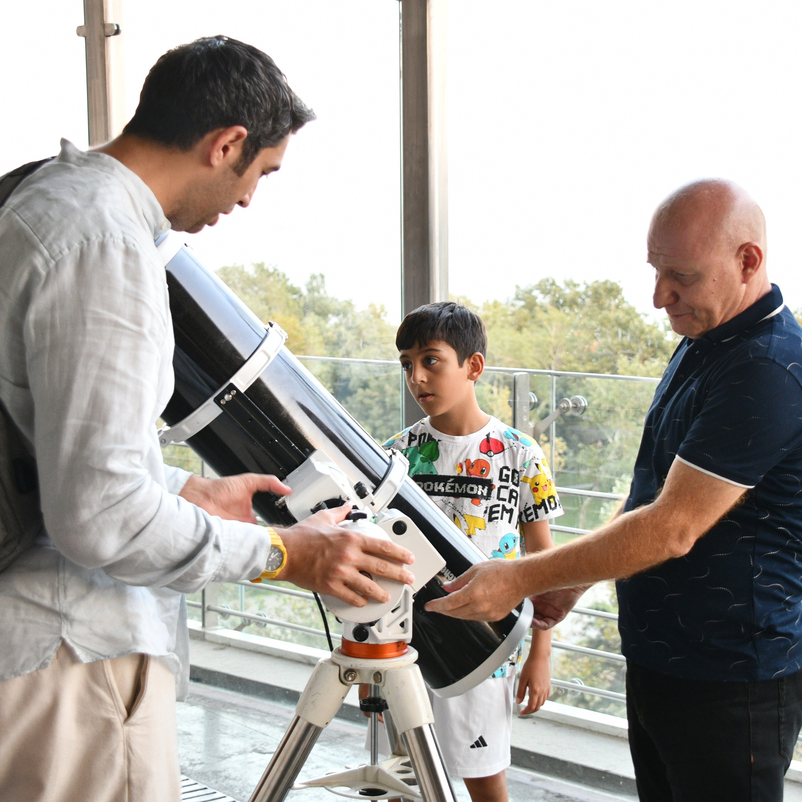 Ay Tutulması 2025. Həvəskar Astronomlar Cəmiyyəti — Astronomy.az