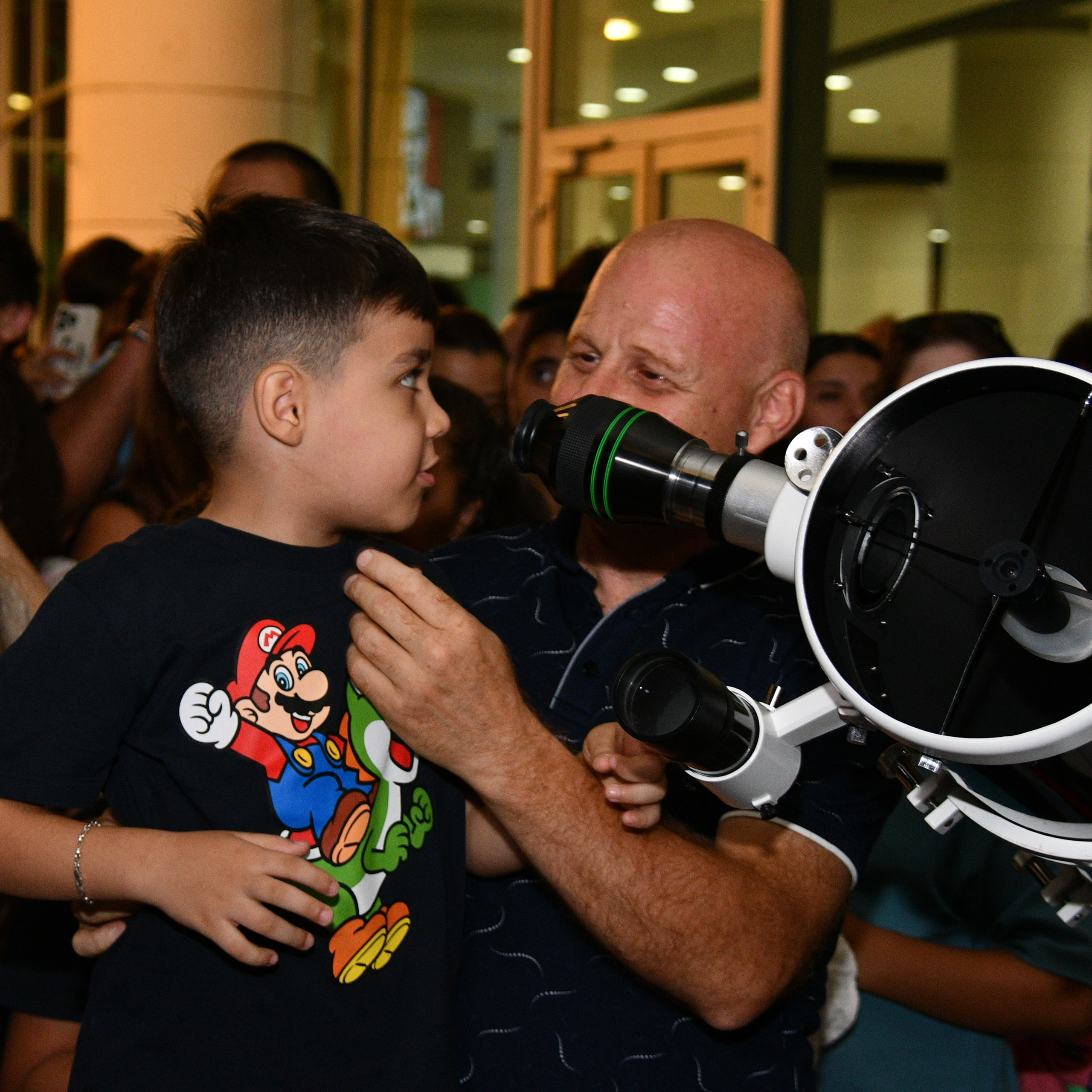 Ay Tutulması 2025. Həvəskar Astronomlar Cəmiyyəti — Astronomy.az