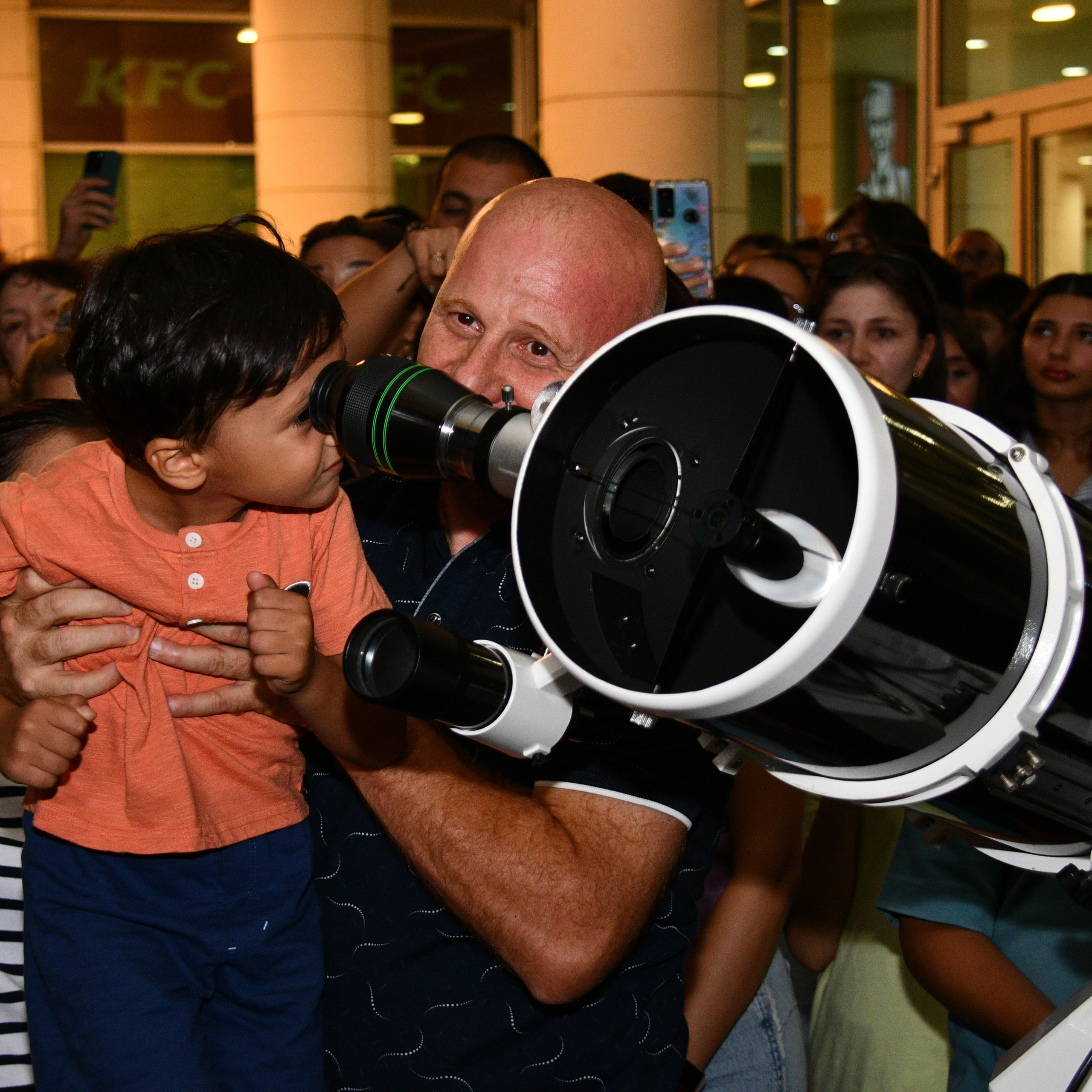 Ay Tutulması 2025. Həvəskar Astronomlar Cəmiyyəti — Astronomy.az