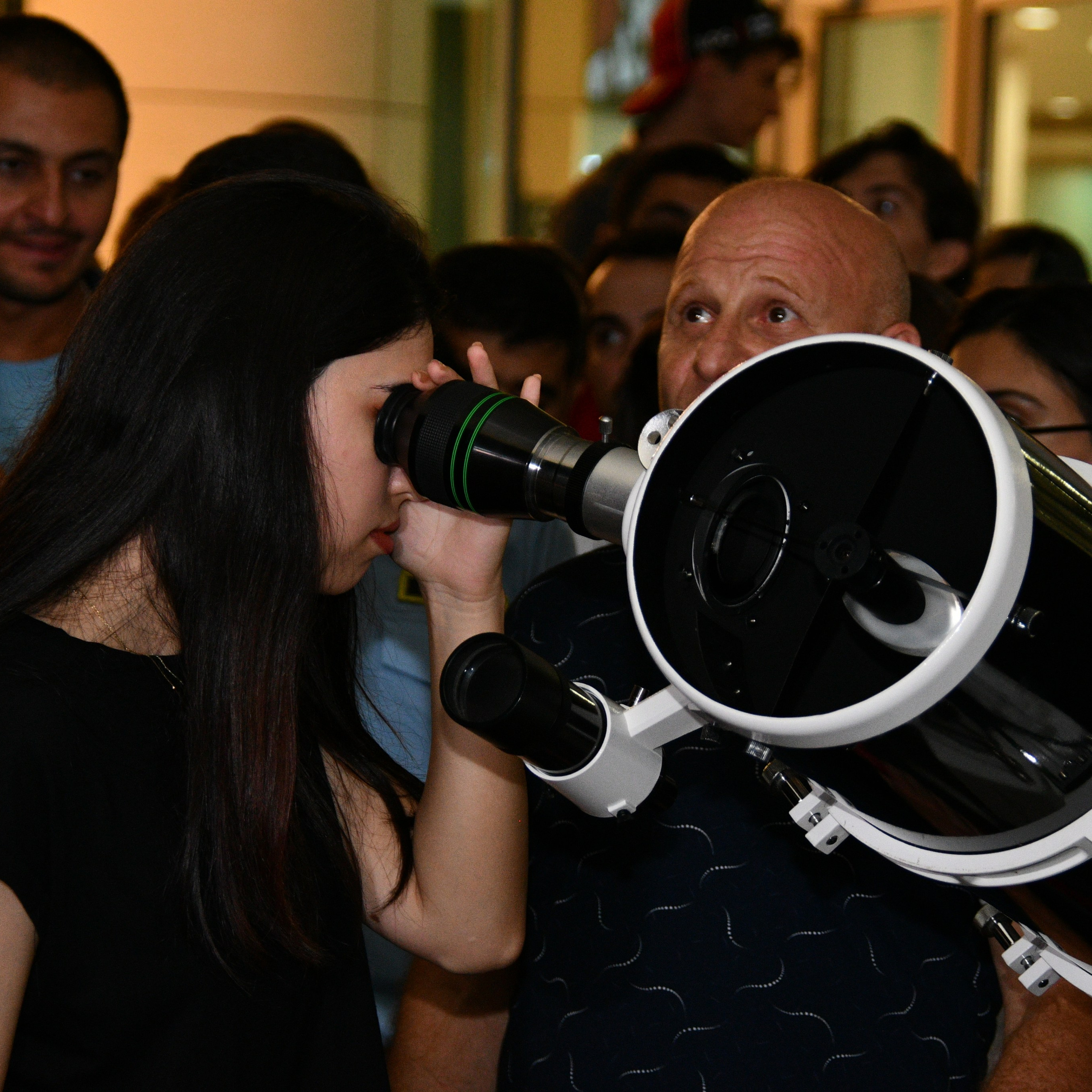 Ay Tutulması 2025. Həvəskar Astronomlar Cəmiyyəti — Astronomy.az