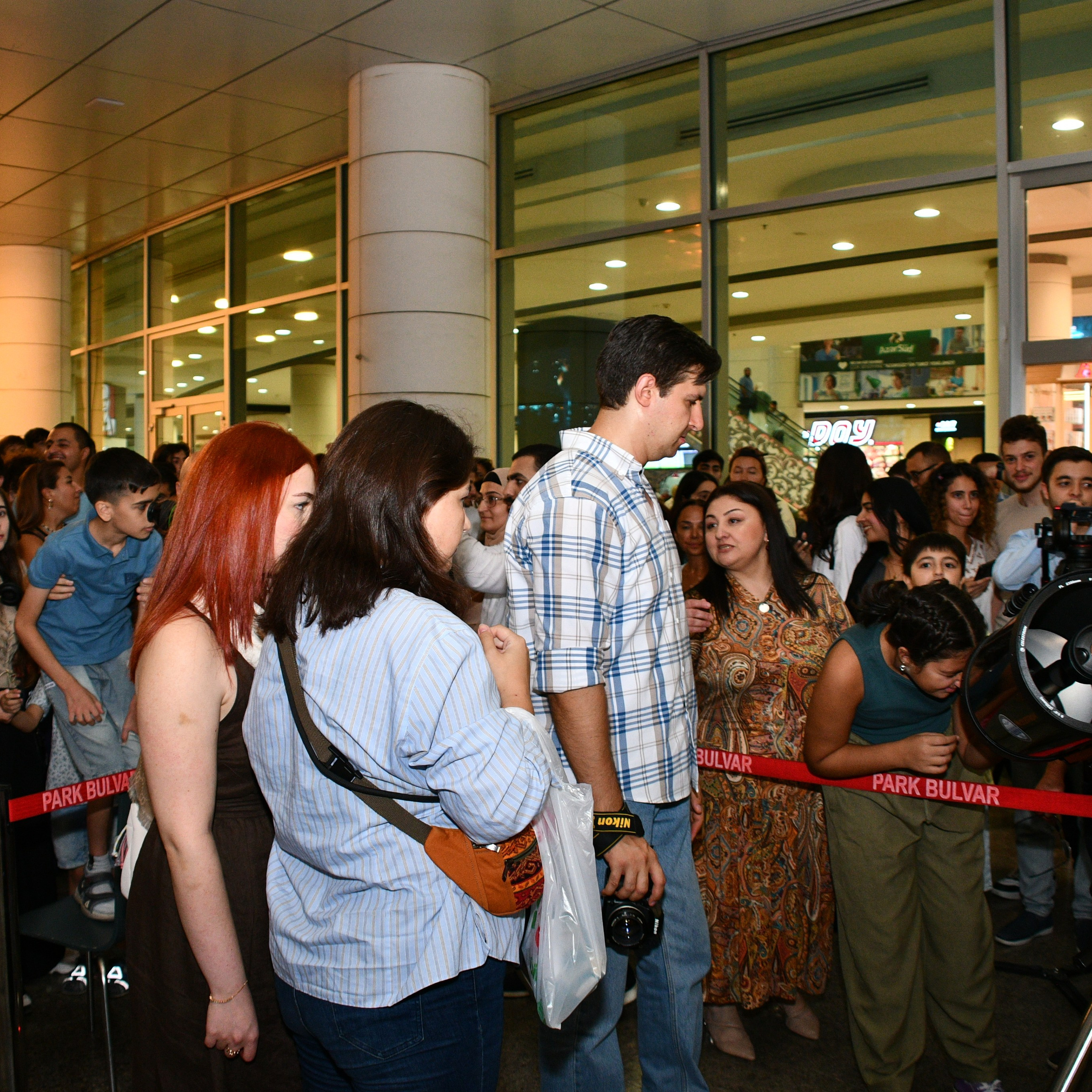 Ay Tutulması 2025. Həvəskar Astronomlar Cəmiyyəti — Astronomy.az