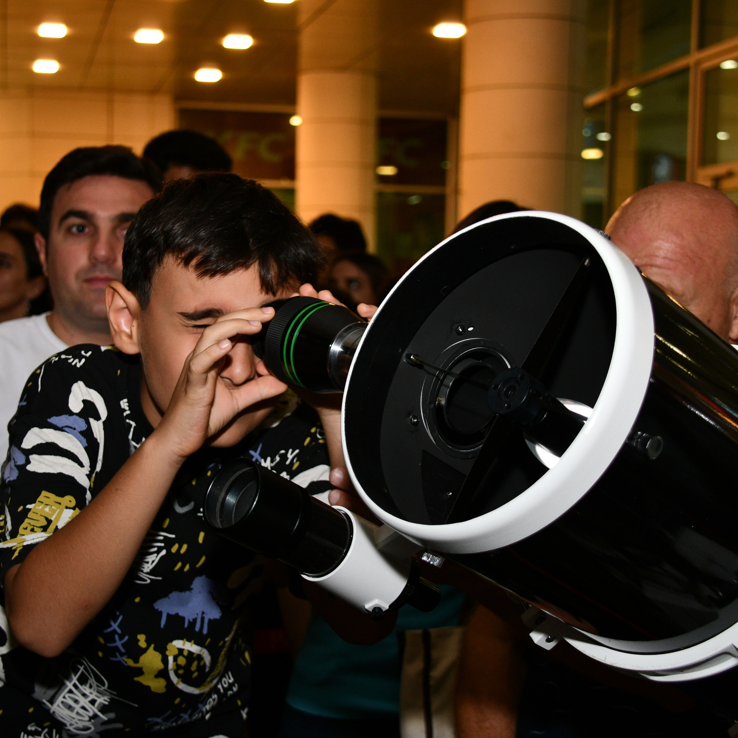 Ay Tutulması 2025. Həvəskar Astronomlar Cəmiyyəti — Astronomy.az