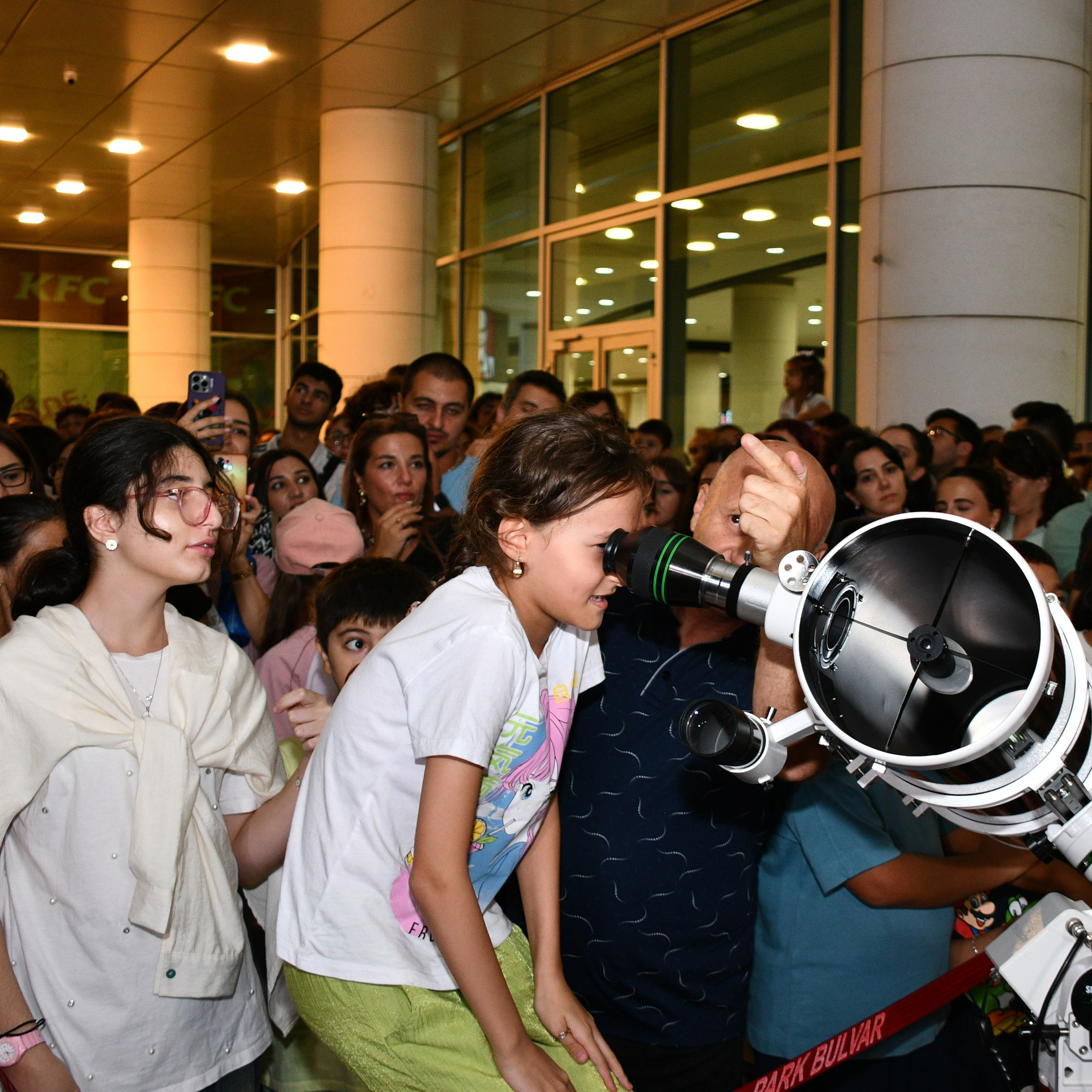 Ay Tutulması 2025. Həvəskar Astronomlar Cəmiyyəti — Astronomy.az