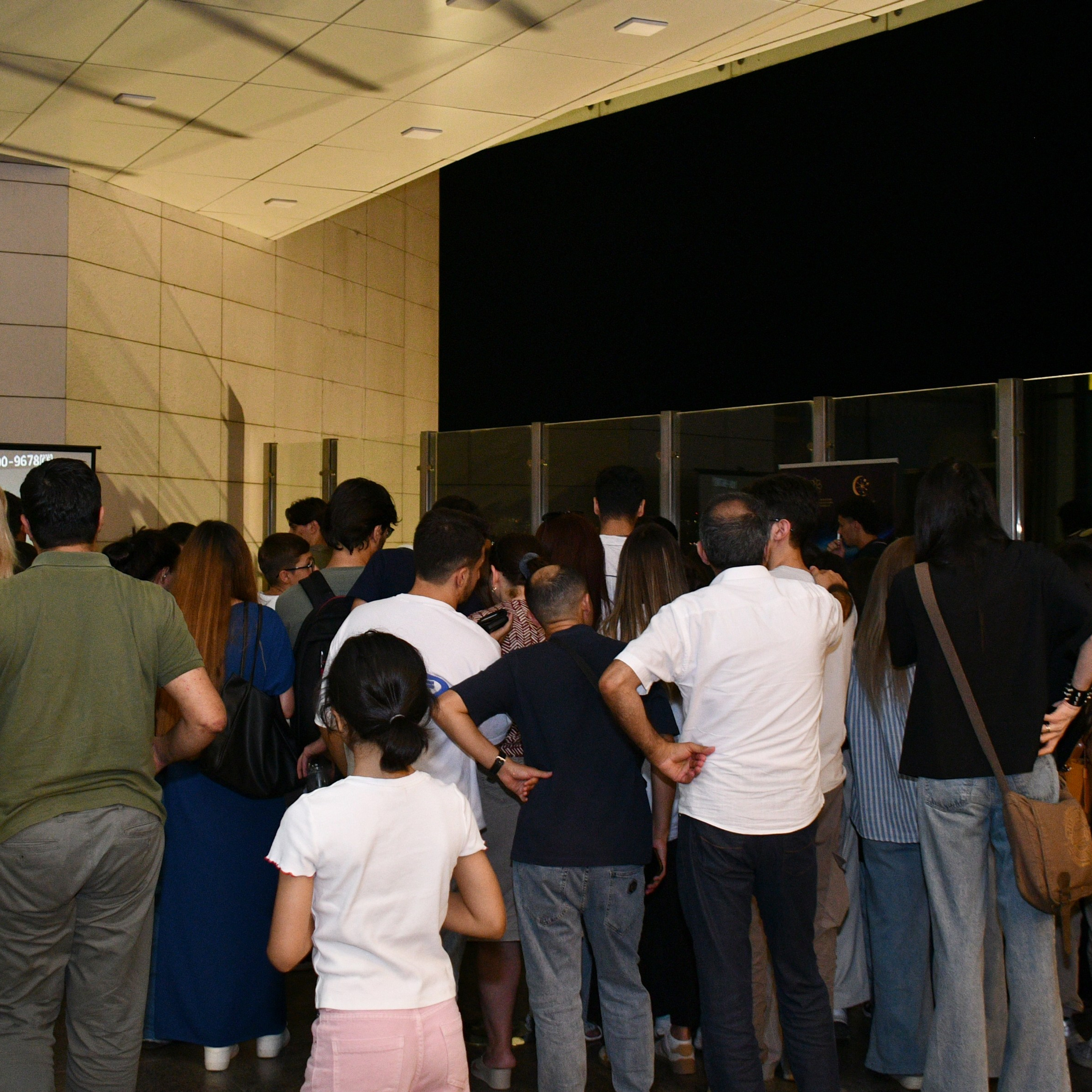 Ay Tutulması 2025. Həvəskar Astronomlar Cəmiyyəti — Astronomy.az