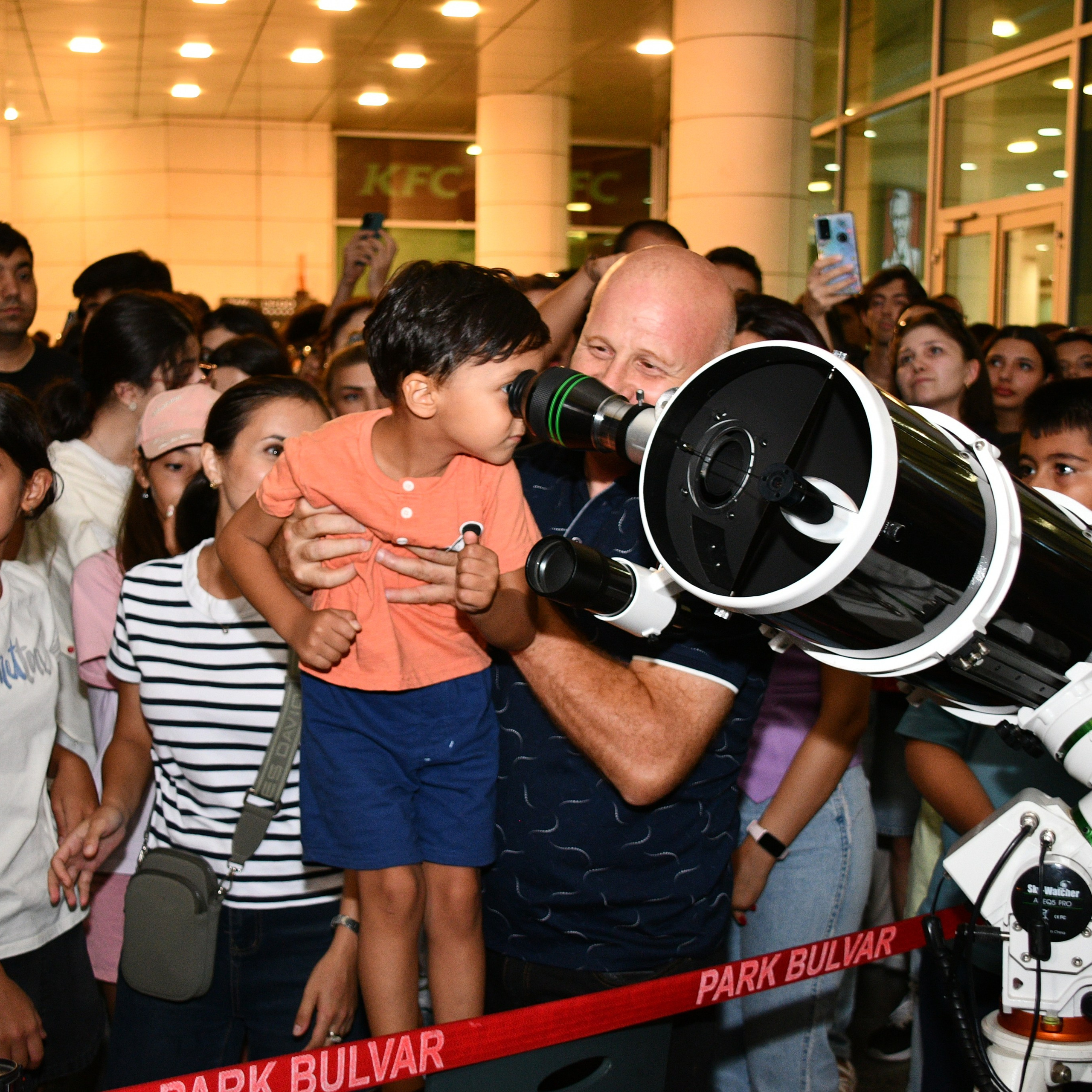 Ay Tutulması 2025. Həvəskar Astronomlar Cəmiyyəti — Astronomy.az