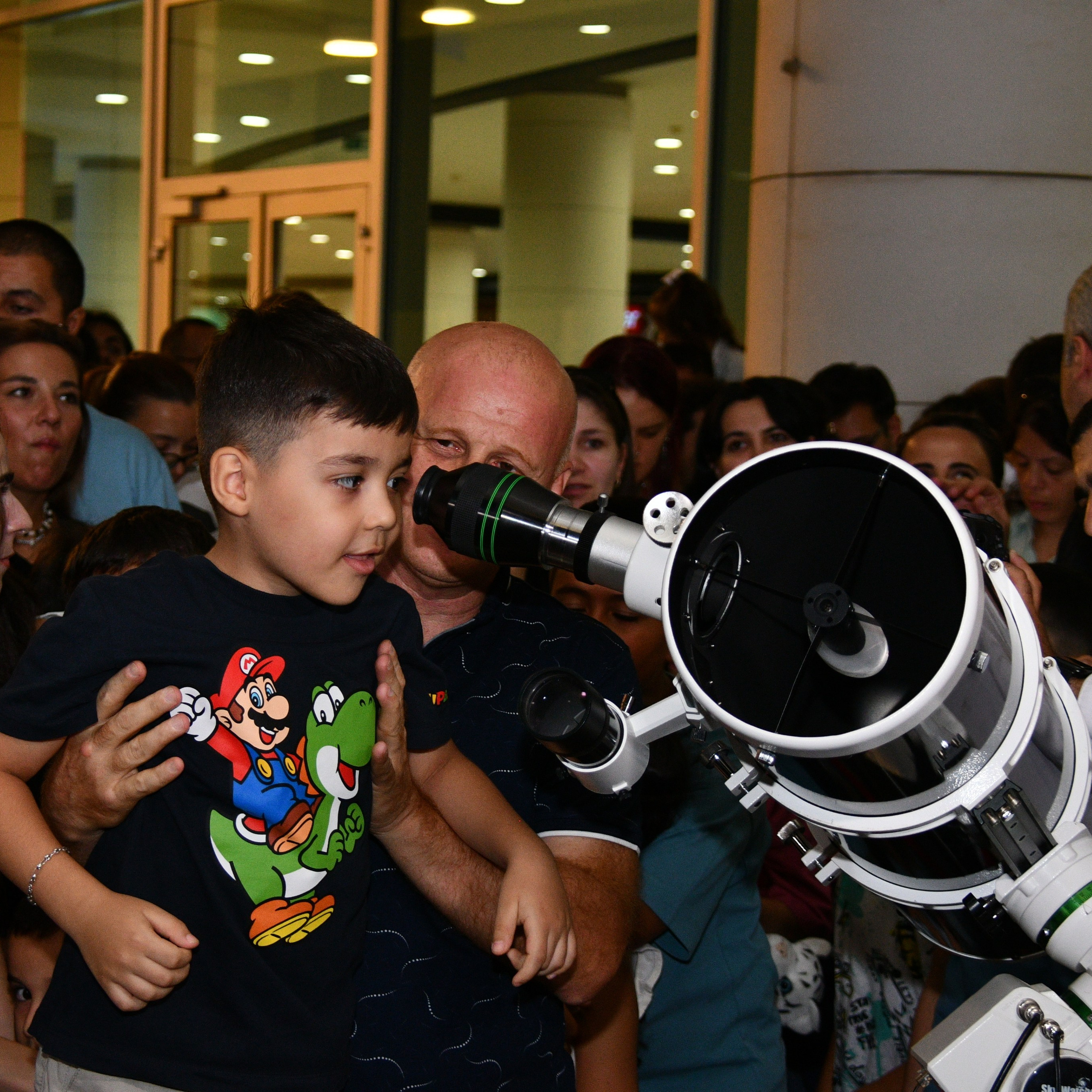 Ay Tutulması 2025. Həvəskar Astronomlar Cəmiyyəti — Astronomy.az