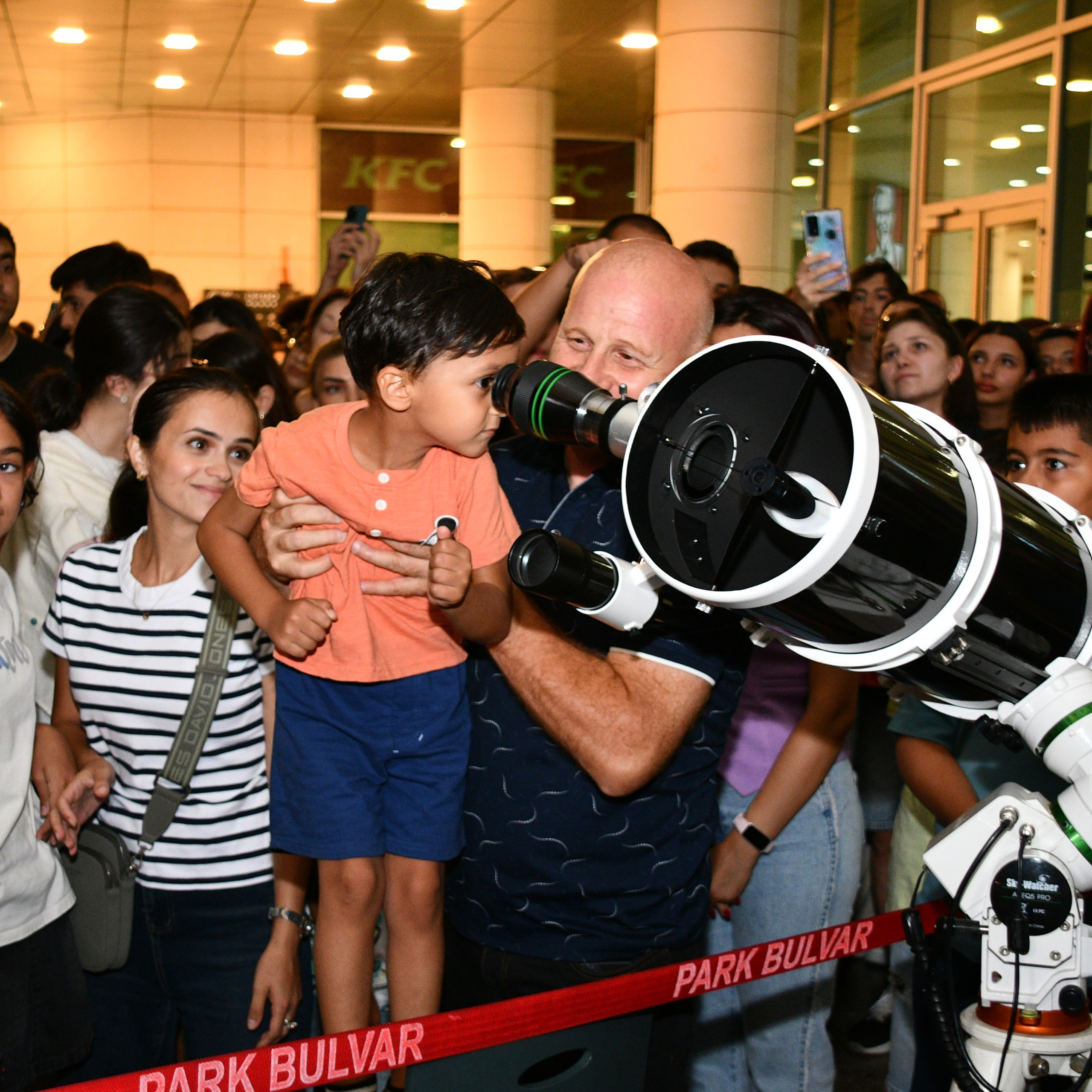 Ay Tutulması 2025. Həvəskar Astronomlar Cəmiyyəti — Astronomy.az