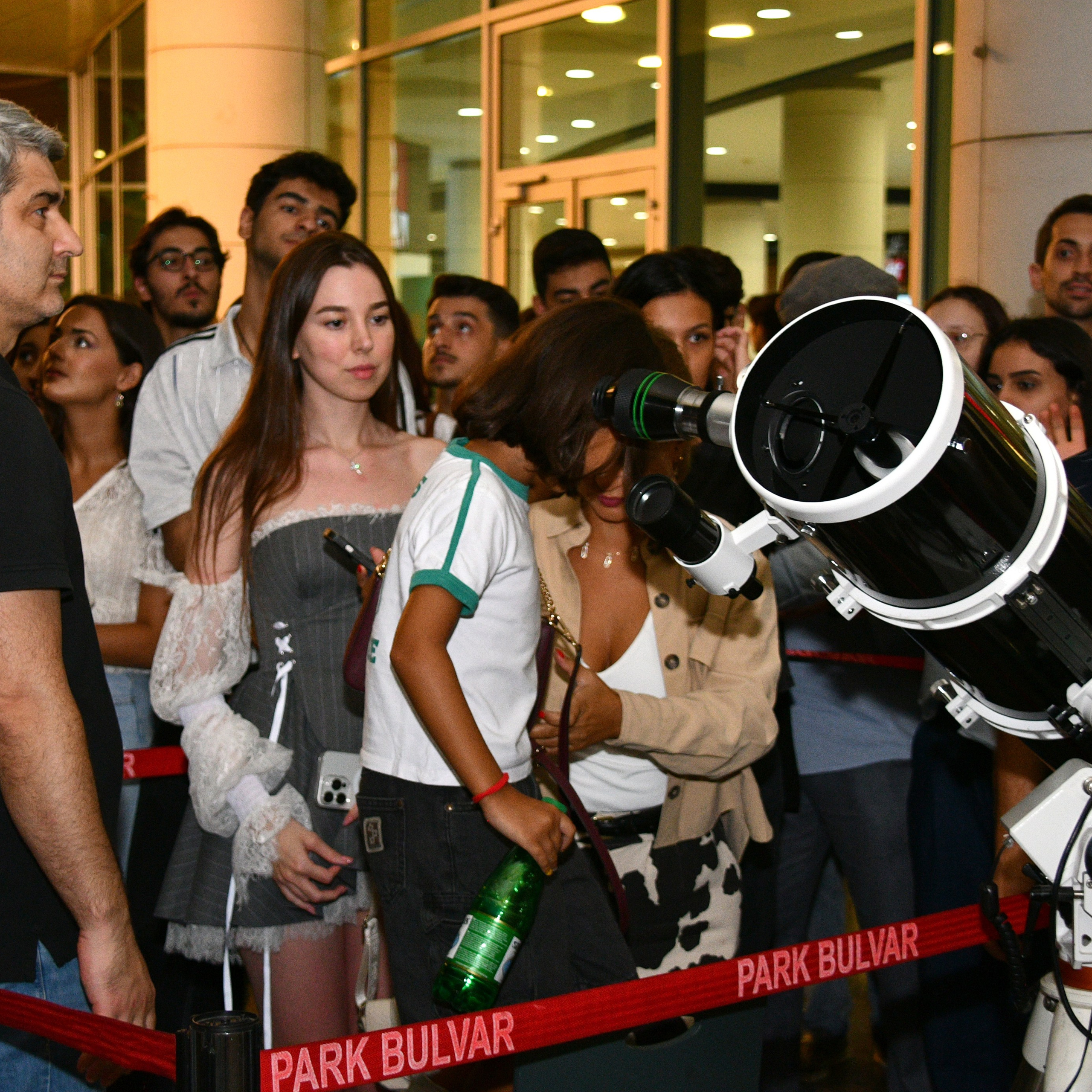 Ay Tutulması 2025. Həvəskar Astronomlar Cəmiyyəti — Astronomy.az