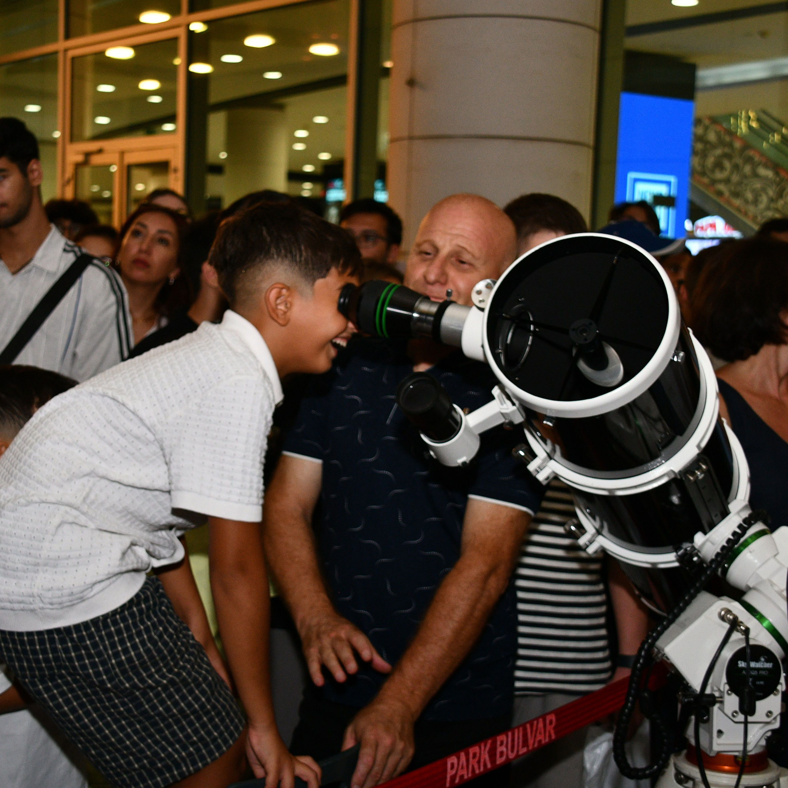 Ay Tutulması 2025. Həvəskar Astronomlar Cəmiyyəti — Astronomy.az