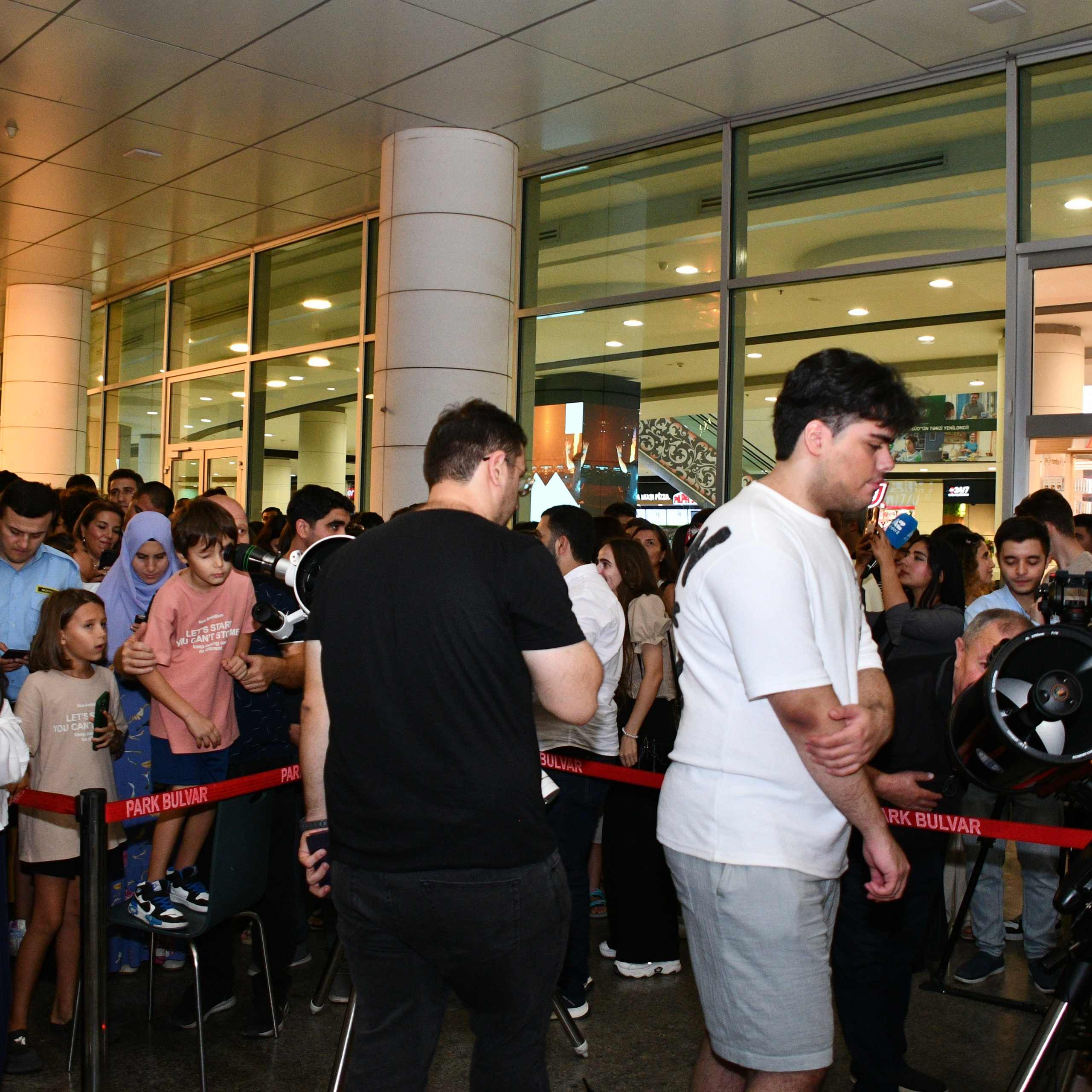 Ay Tutulması 2025. Həvəskar Astronomlar Cəmiyyəti — Astronomy.az