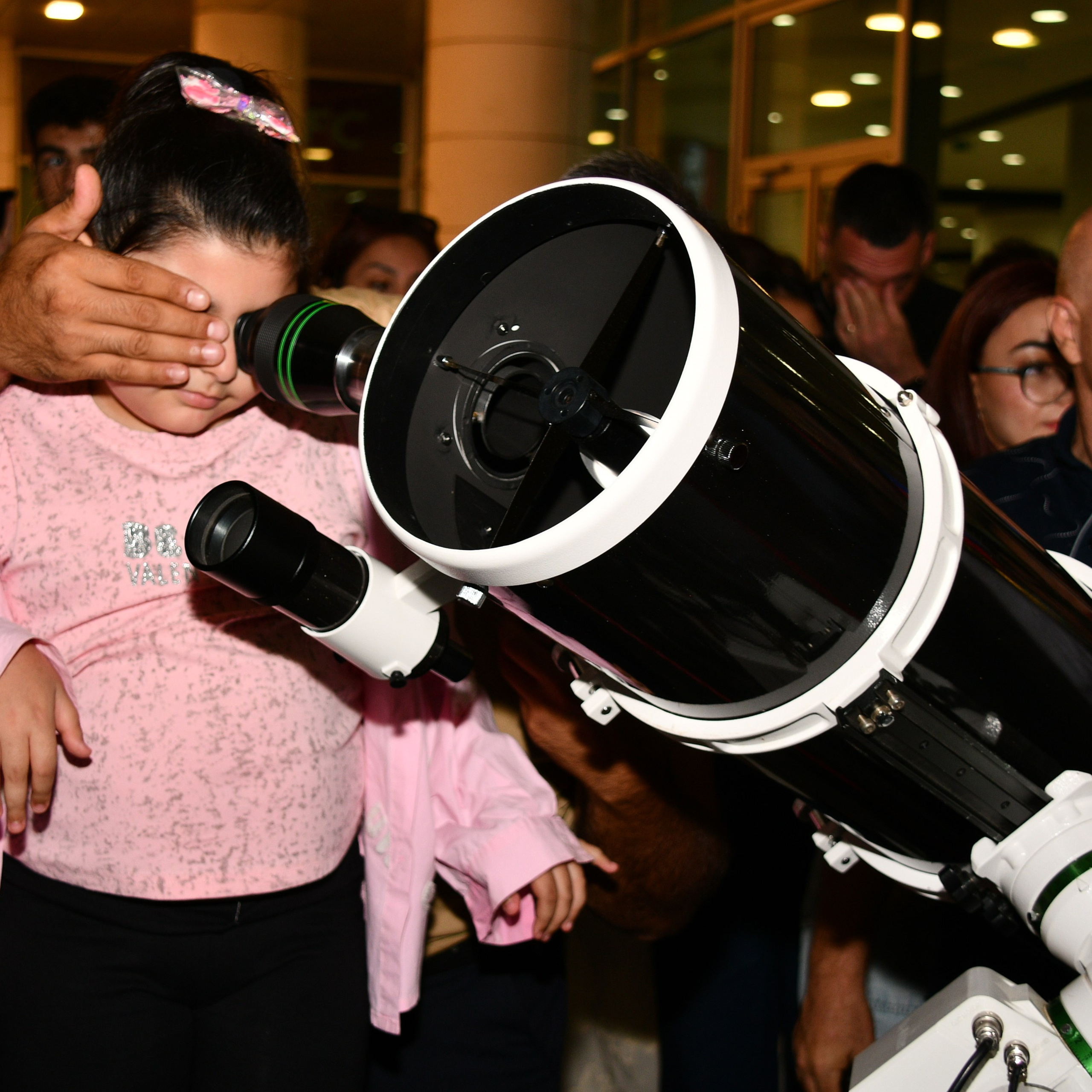 Ay Tutulması 2025. Həvəskar Astronomlar Cəmiyyəti — Astronomy.az