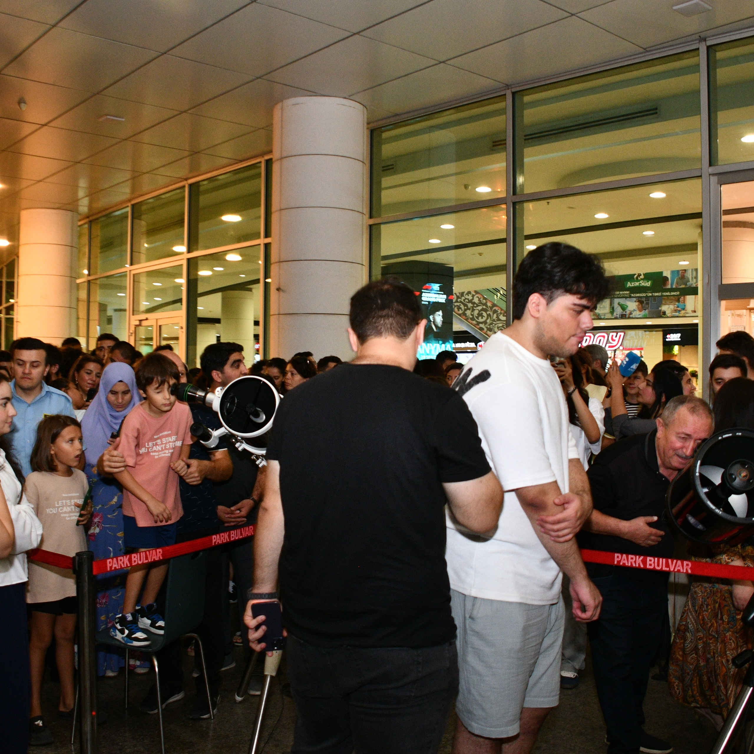 Ay Tutulması 2025. Həvəskar Astronomlar Cəmiyyəti — Astronomy.az