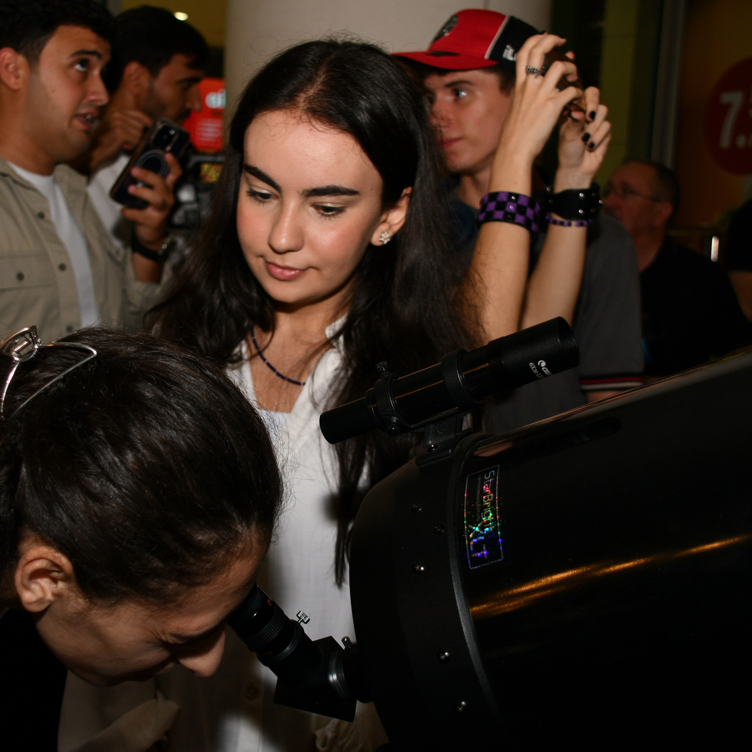 Ay Tutulması 2025. Həvəskar Astronomlar Cəmiyyəti — Astronomy.az