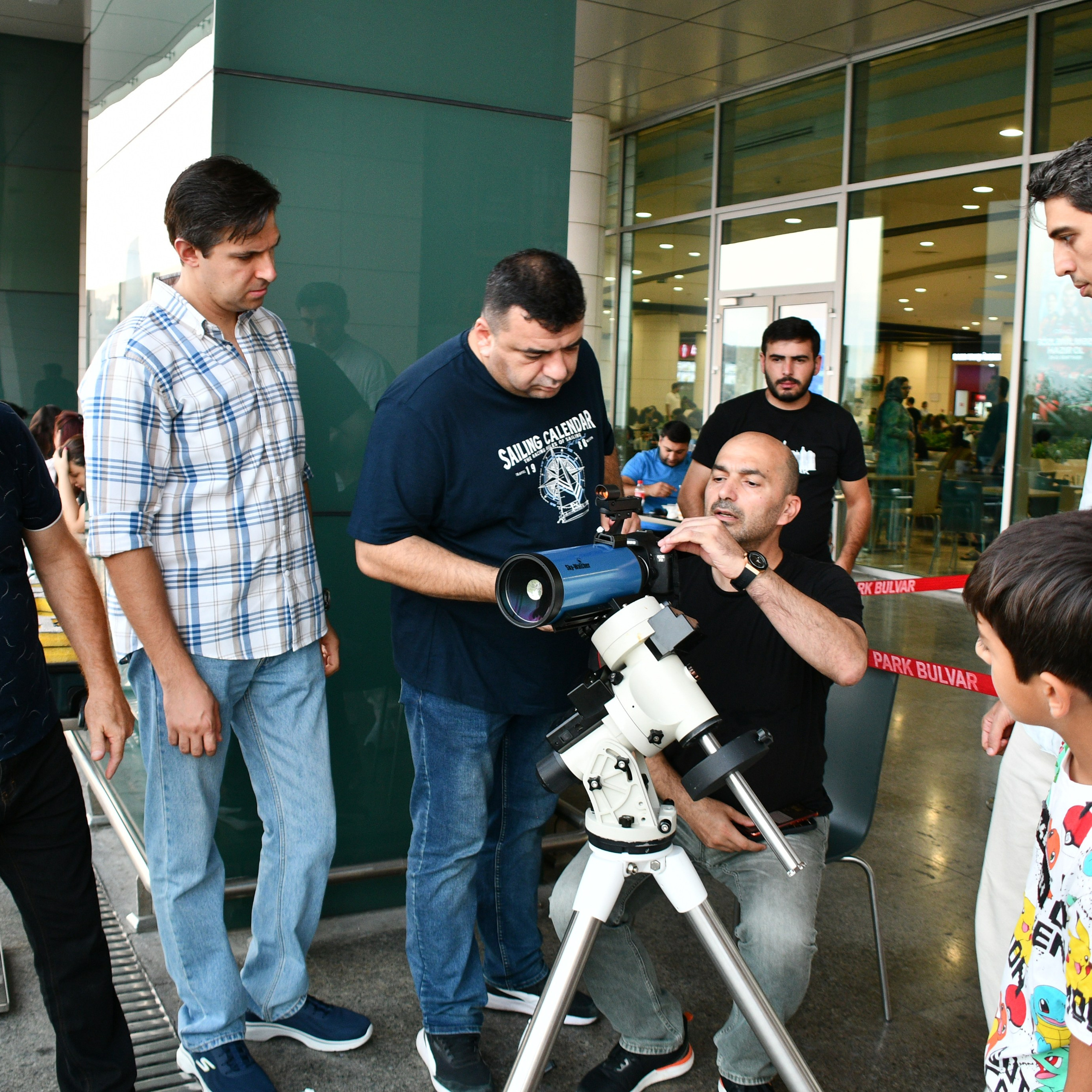 Ay Tutulması 2025. Həvəskar Astronomlar Cəmiyyəti — Astronomy.az