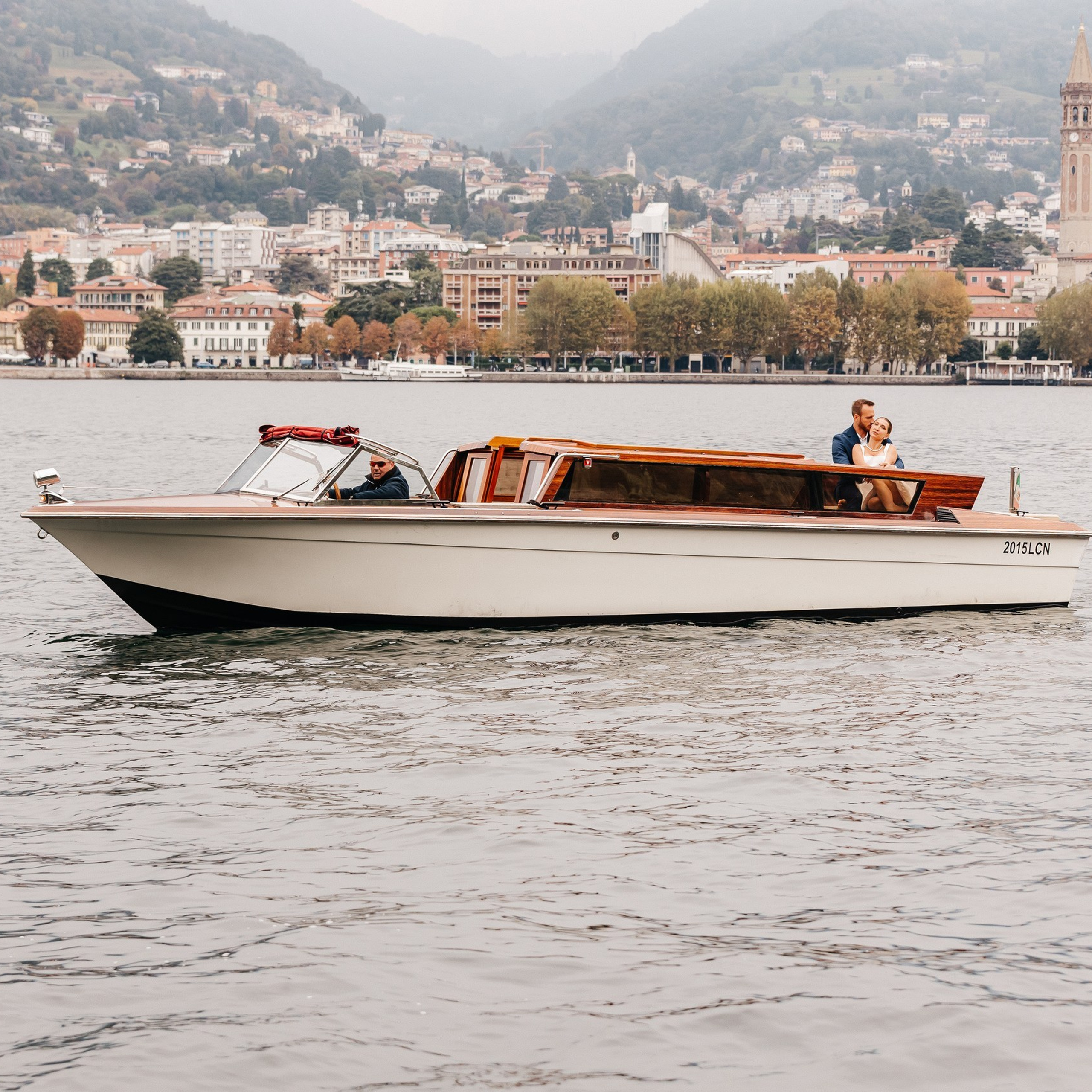 Love story. Wedding and elopement photographer Italy Tuscany Como Milan Pavia Marija Galaka