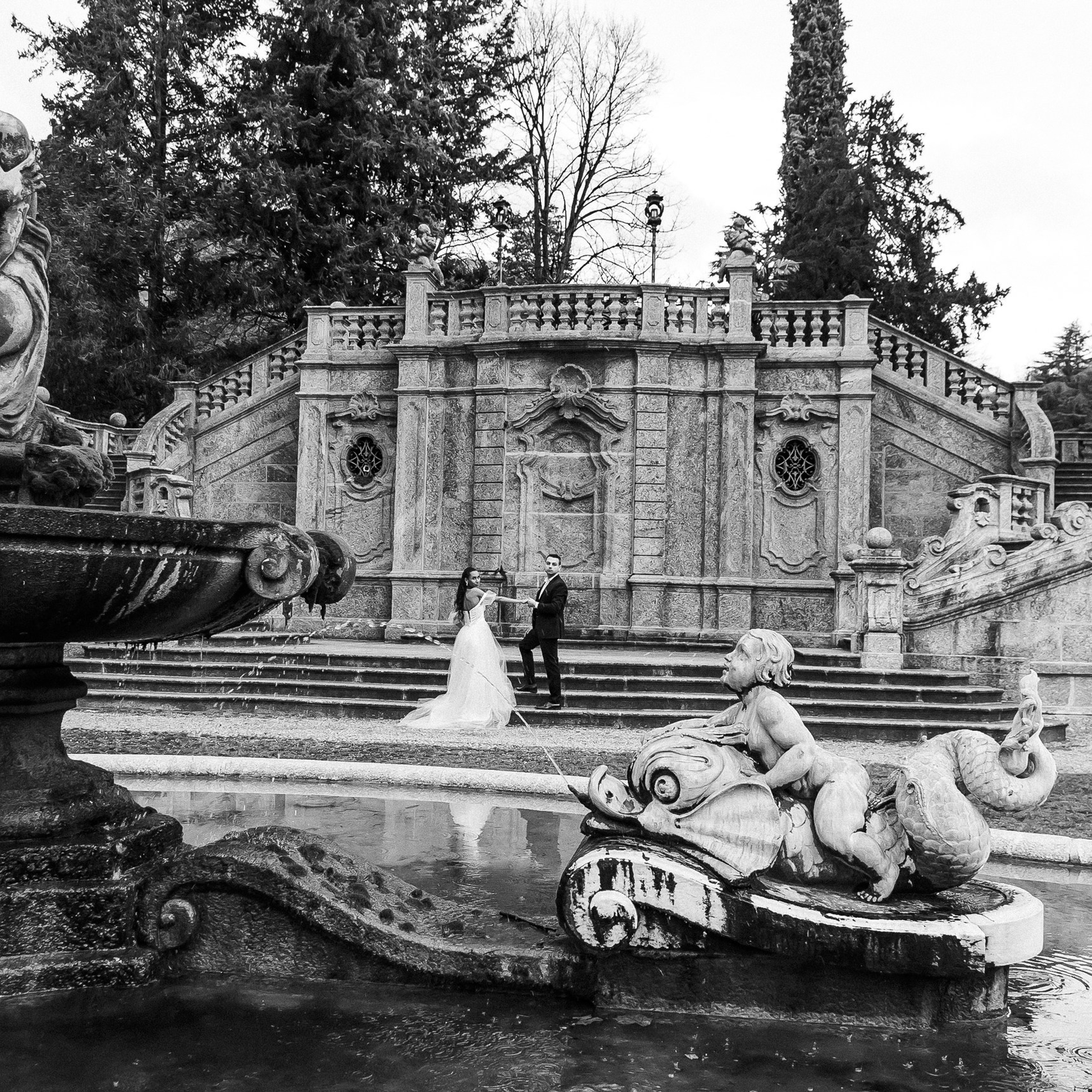 Locations Como. Wedding and elopement photographer Italy Tuscany Como Milan Pavia Marija Galaka