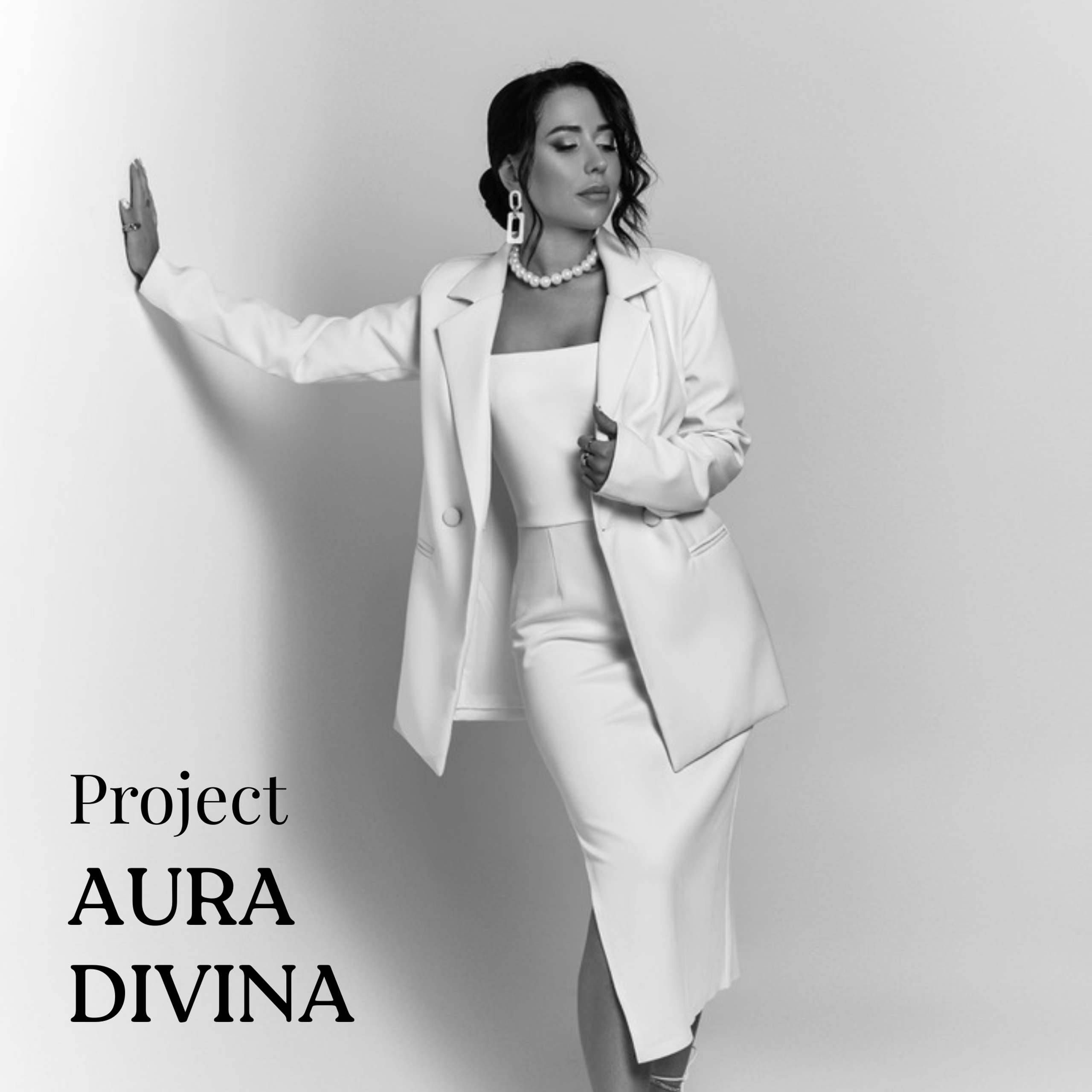 Aura Divina