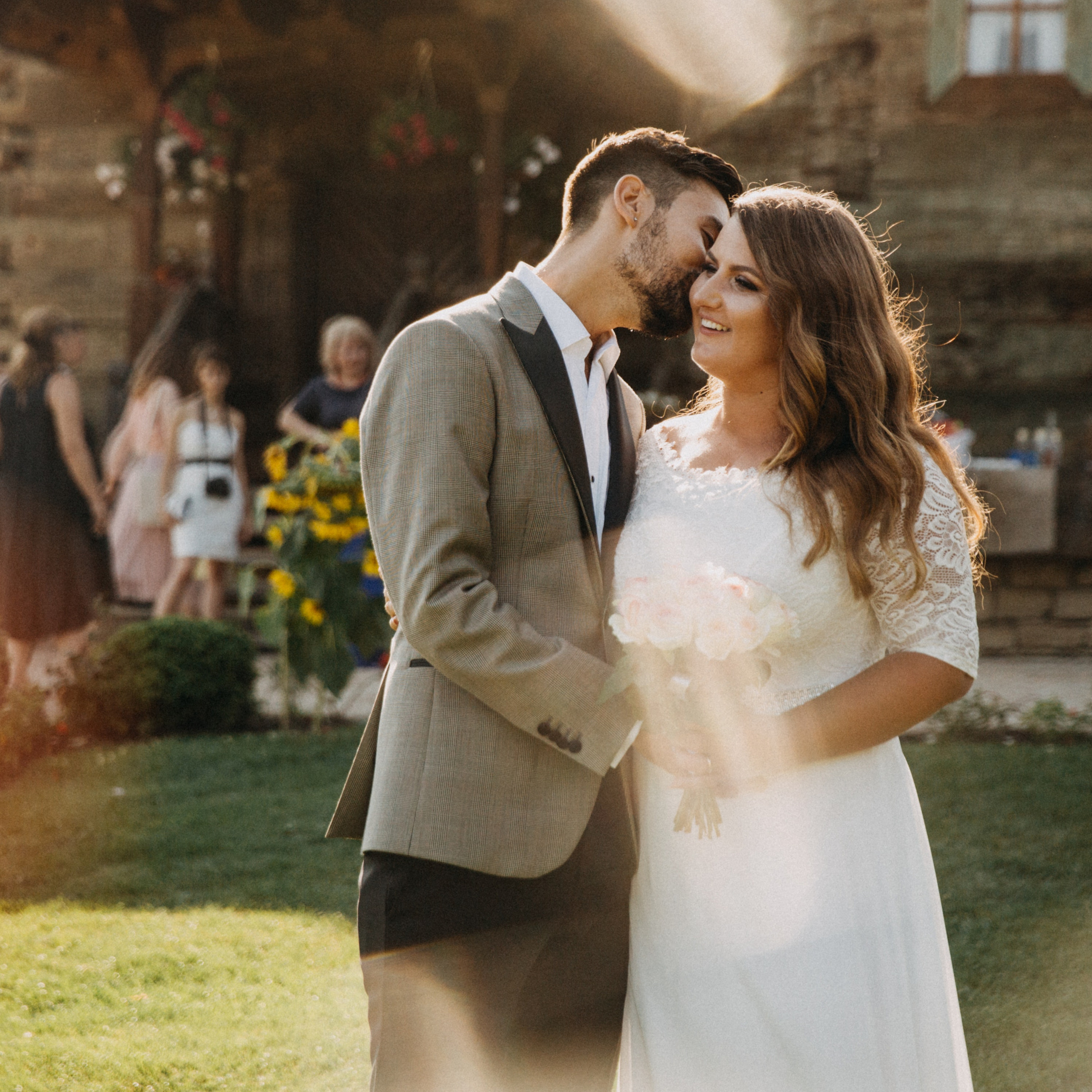 Wedding on a rainy day, Gloria and Luis. Wedding and family photographer in New York Paula Munoz