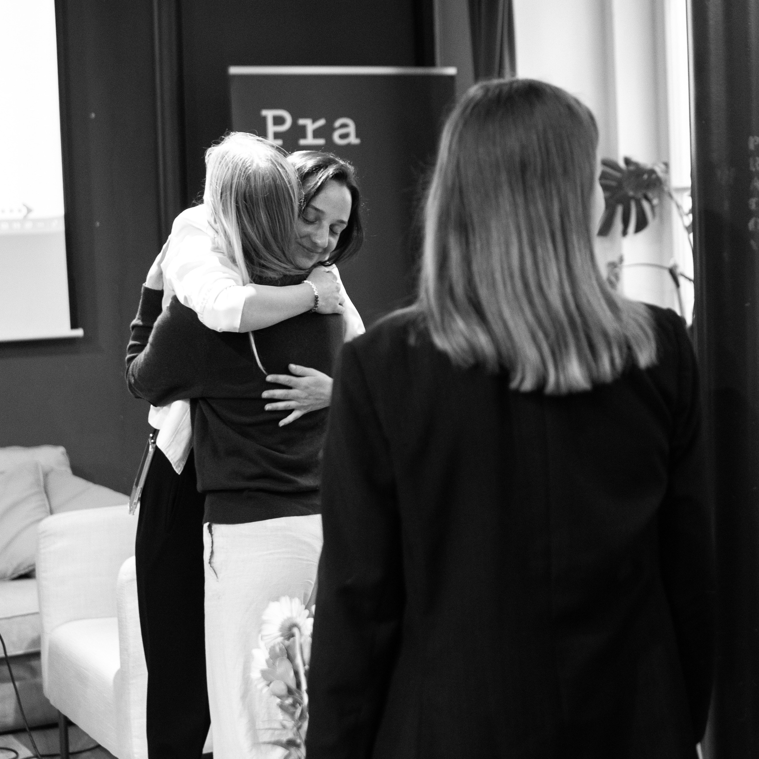 Introspektivní malba. Dana Lišková — Empatická fotografka | Introspektivní umělkyně | Neurodivergentní koučka| Zakladatelka Artepy.cz