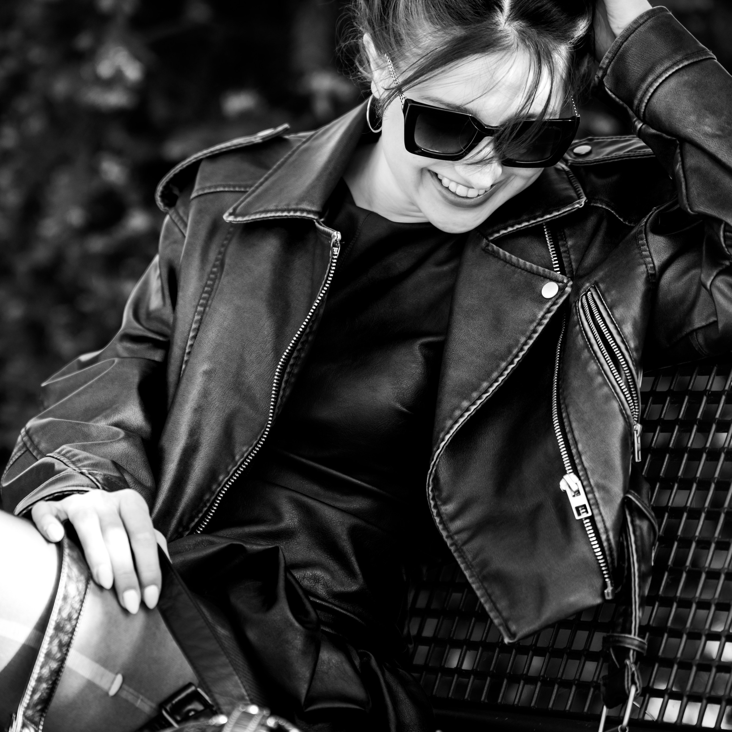 Фотосессия в ДюссельдорфеStreet fashion фотоМедиенхафен (MedienHafen)Черно-белая фотографияСтиль стрит-стайл