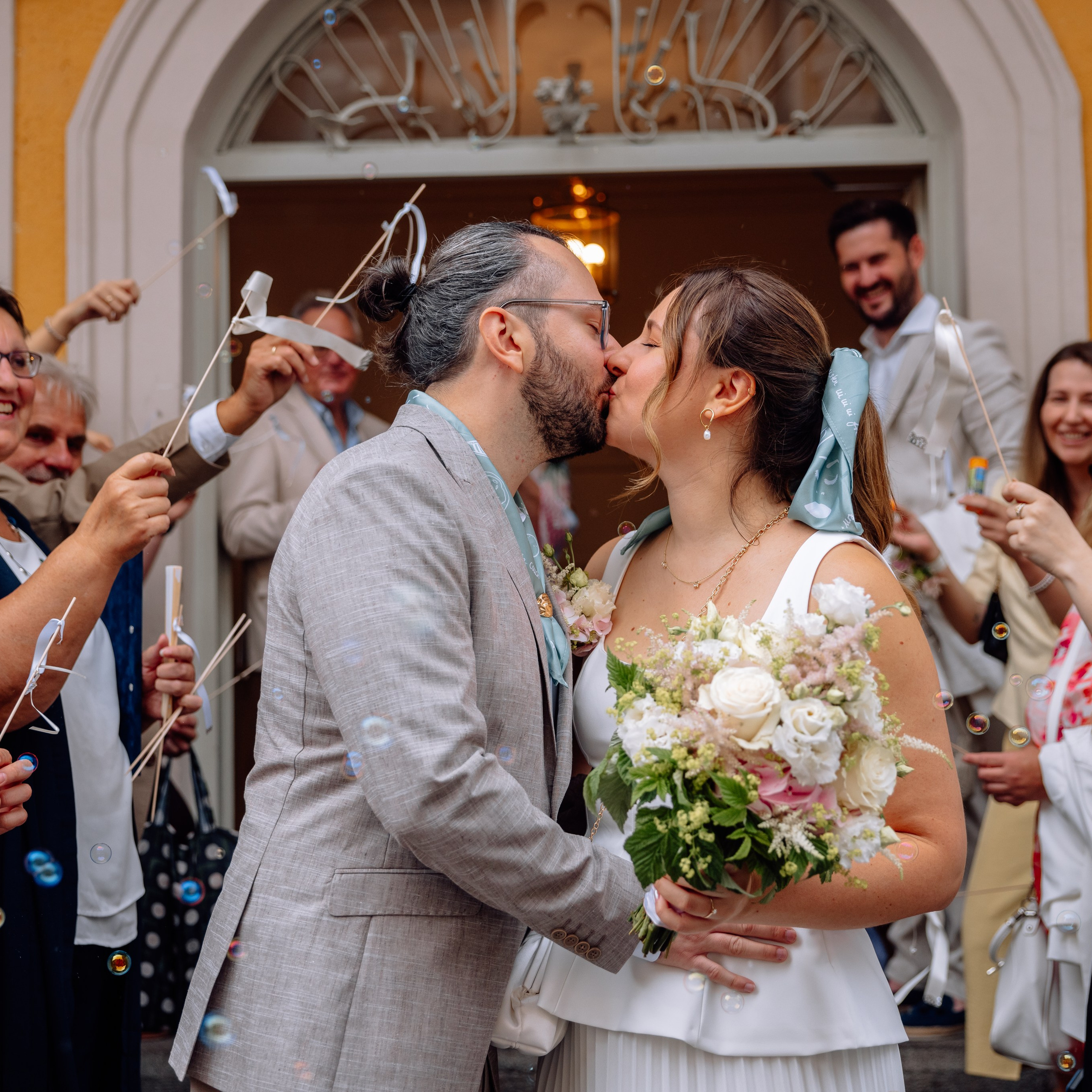 Corinna und Daniel: romantische Hochzeit in der Mandlstrasse/Sommer 2025