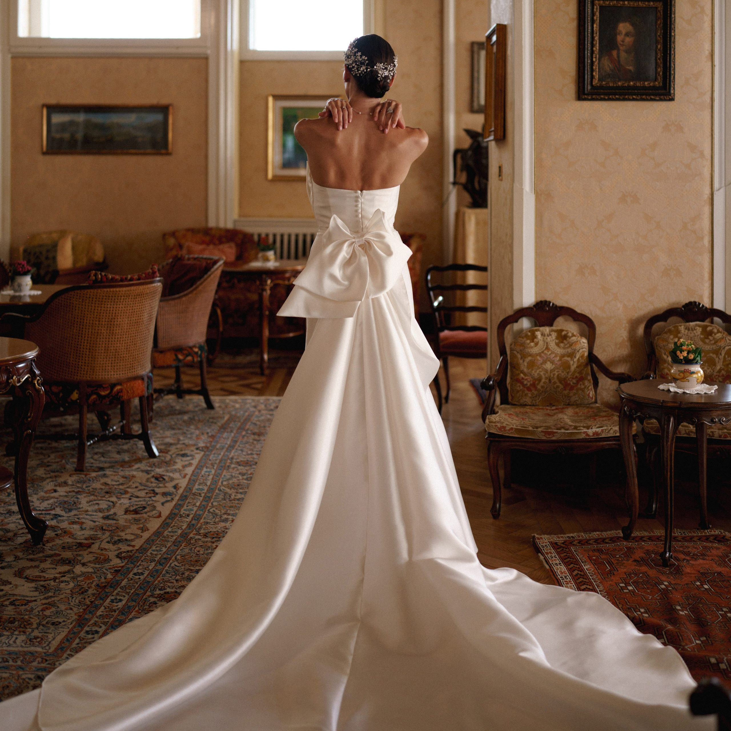 Hsir Stylist based in Milan| Lake Como, Italy | Worldwide