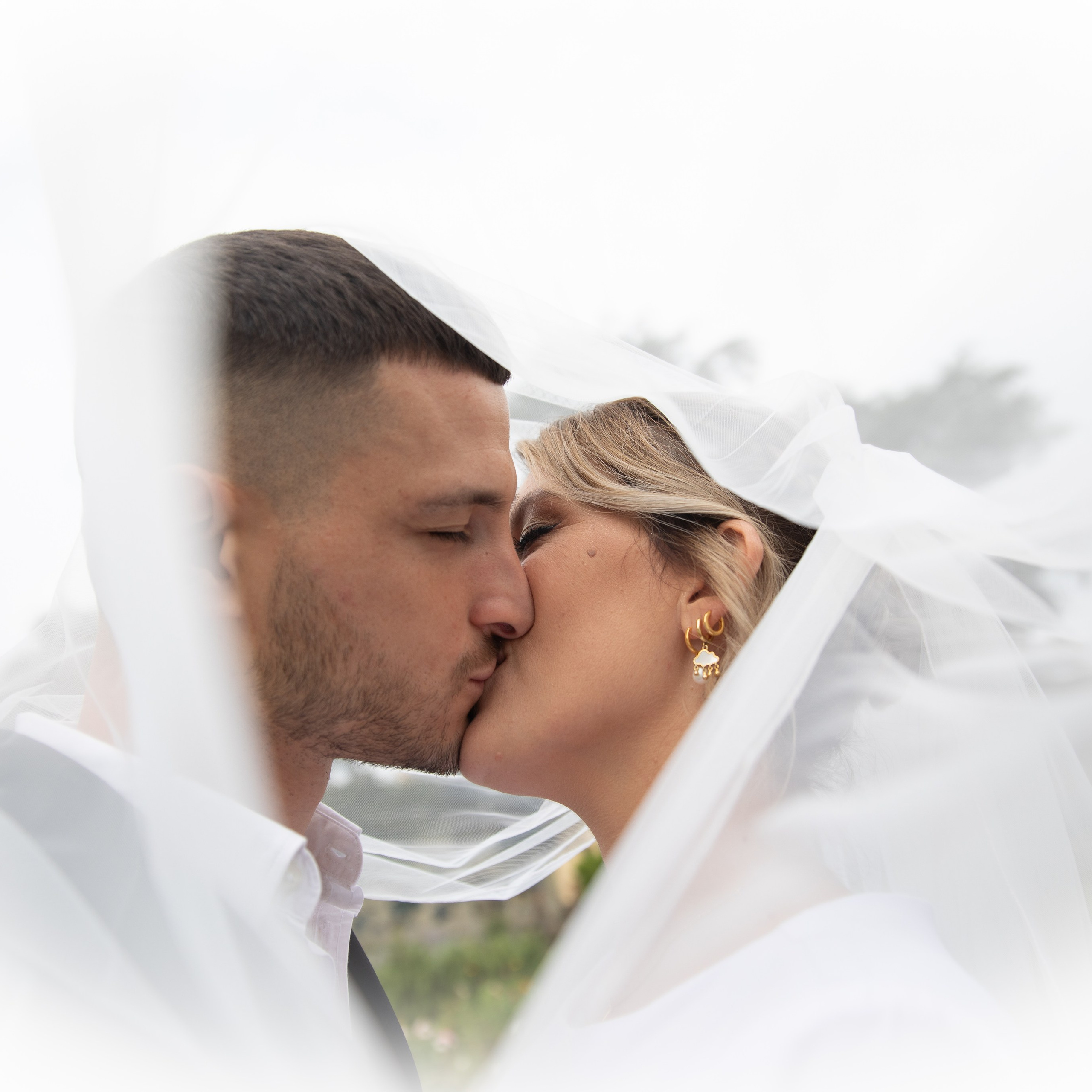 Prenota ora. Maria Cristina Casati Fotografa di Ritratto Donna e Maternità a Milano — CityLife