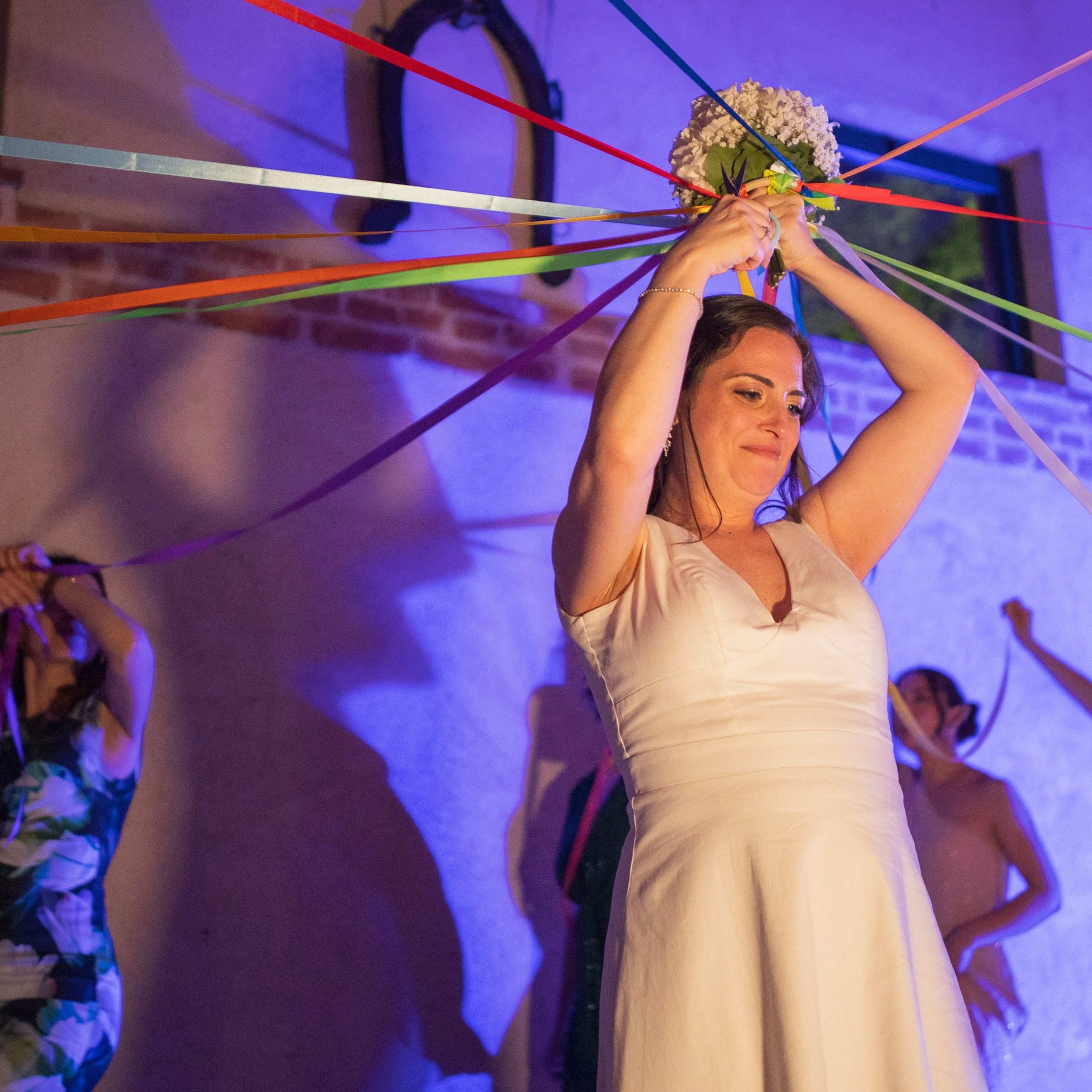 Matrimonio Tenuta Berroni Racconigi — Emme Studios. Fotografa di matrimonio a Milano e in Lombardia. Racconto matrimoni con uno stile naturale, elegante e senza pose forzate