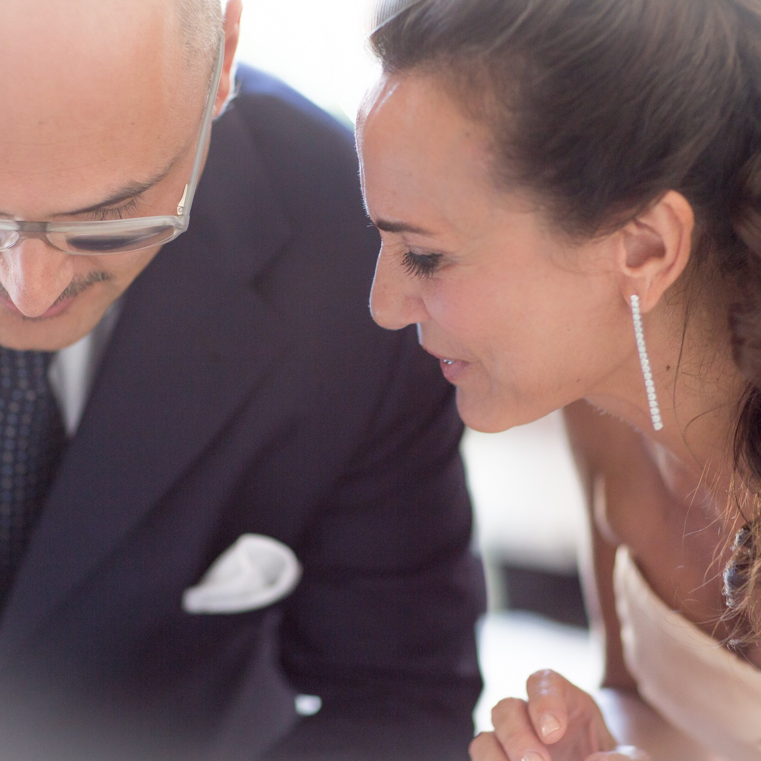 Prenota ora. Maria Cristina Casati Fotografa di Ritratto Donna e Maternità a Milano — CityLife