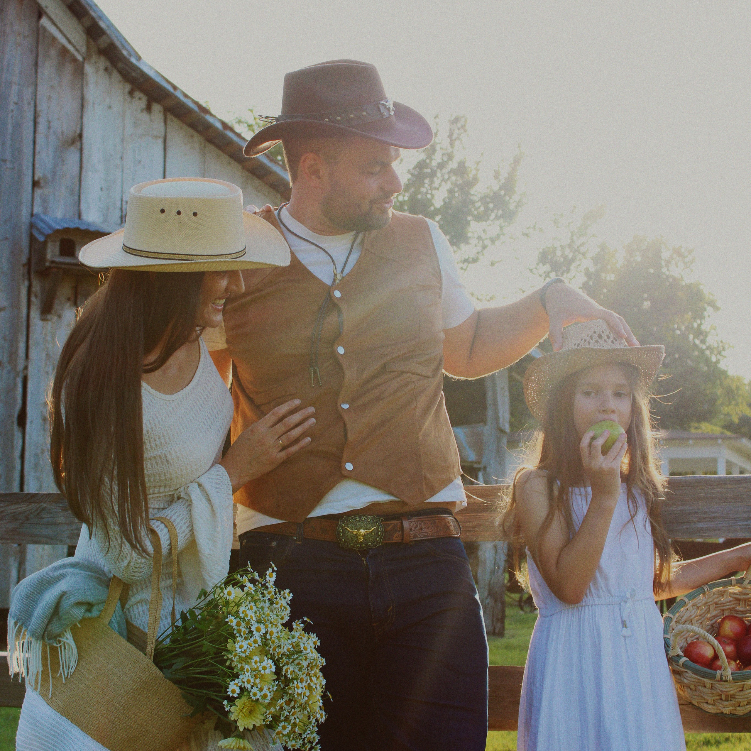 Lana Petrychenko — Portrait & Family Photographer. Valencia, Spain