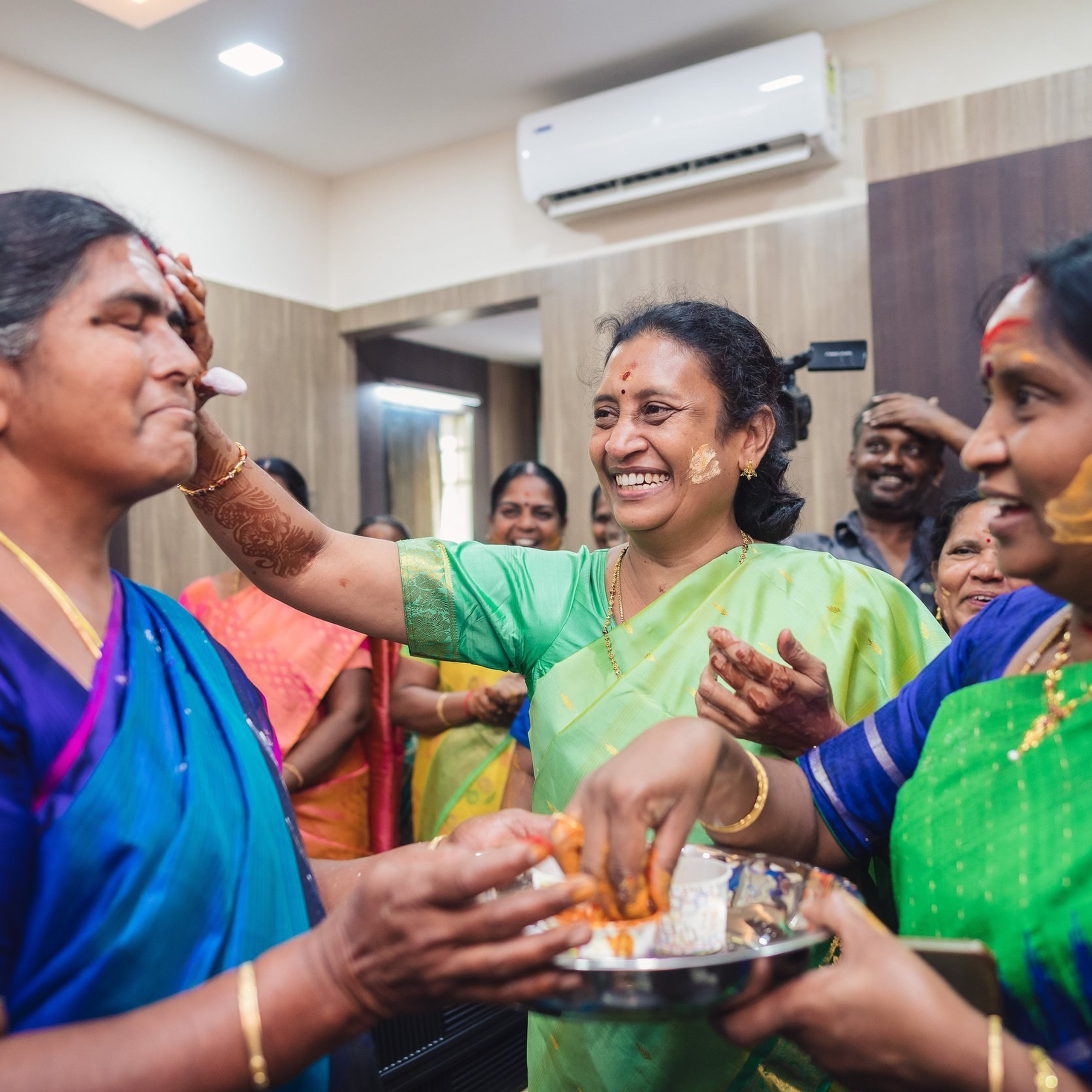 A Grand Kongu Vellalar wedding in Karur at Vadivel Eswari Kalyana Mahal