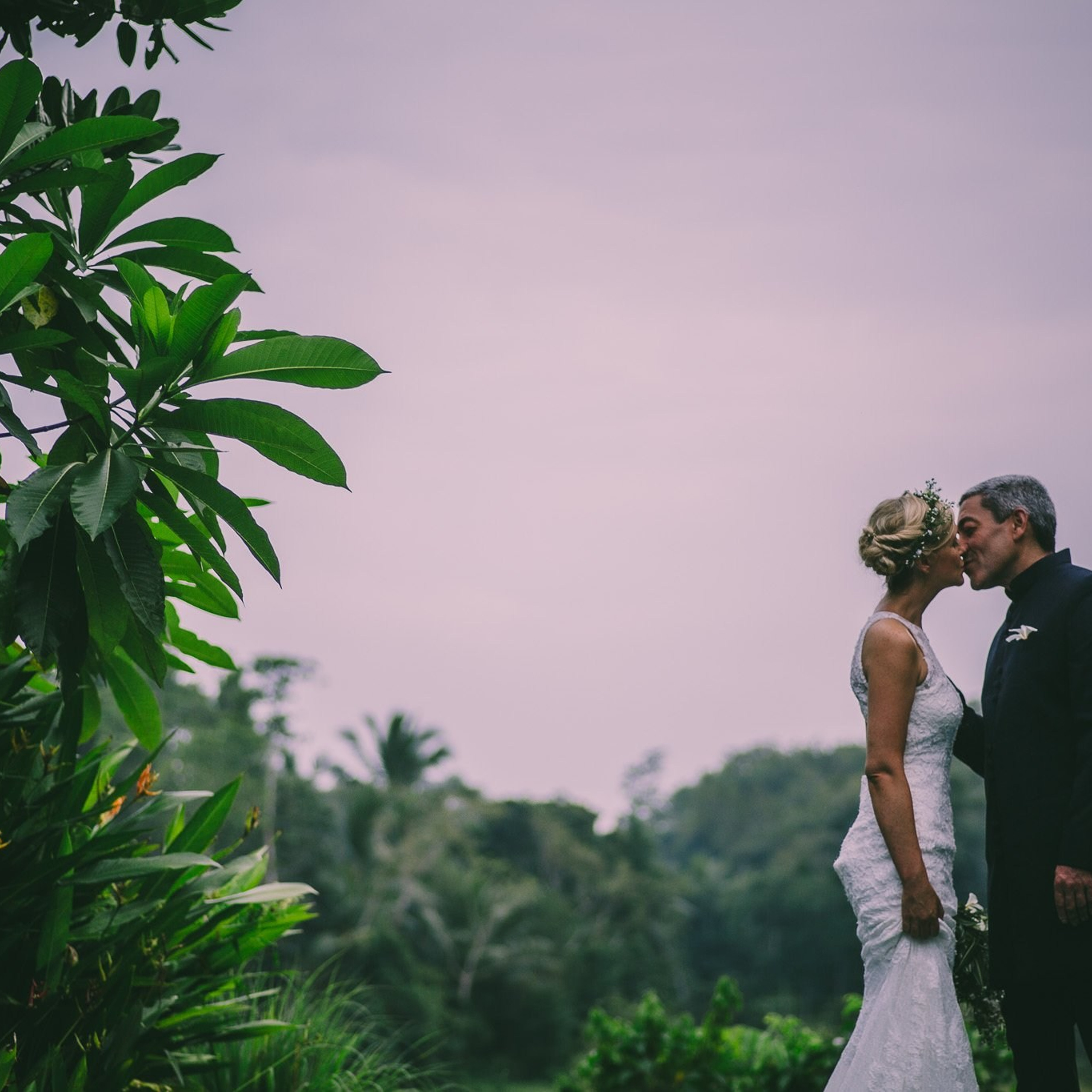 A Destination Poruwa wedding at Galle, Sri Lanka