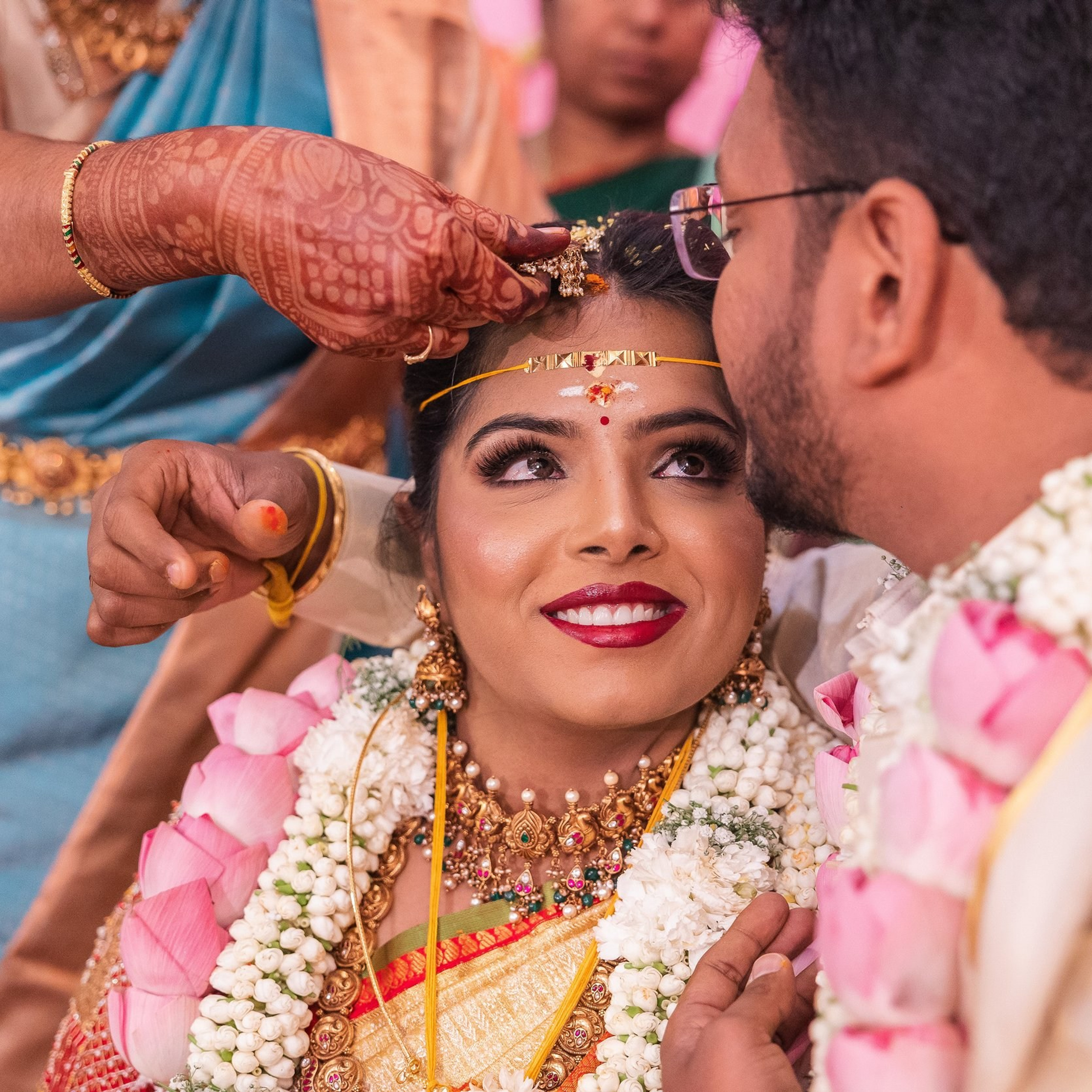 A Grand Kongu Vellalar wedding in Karur at Vadivel Eswari Kalyana Mahal