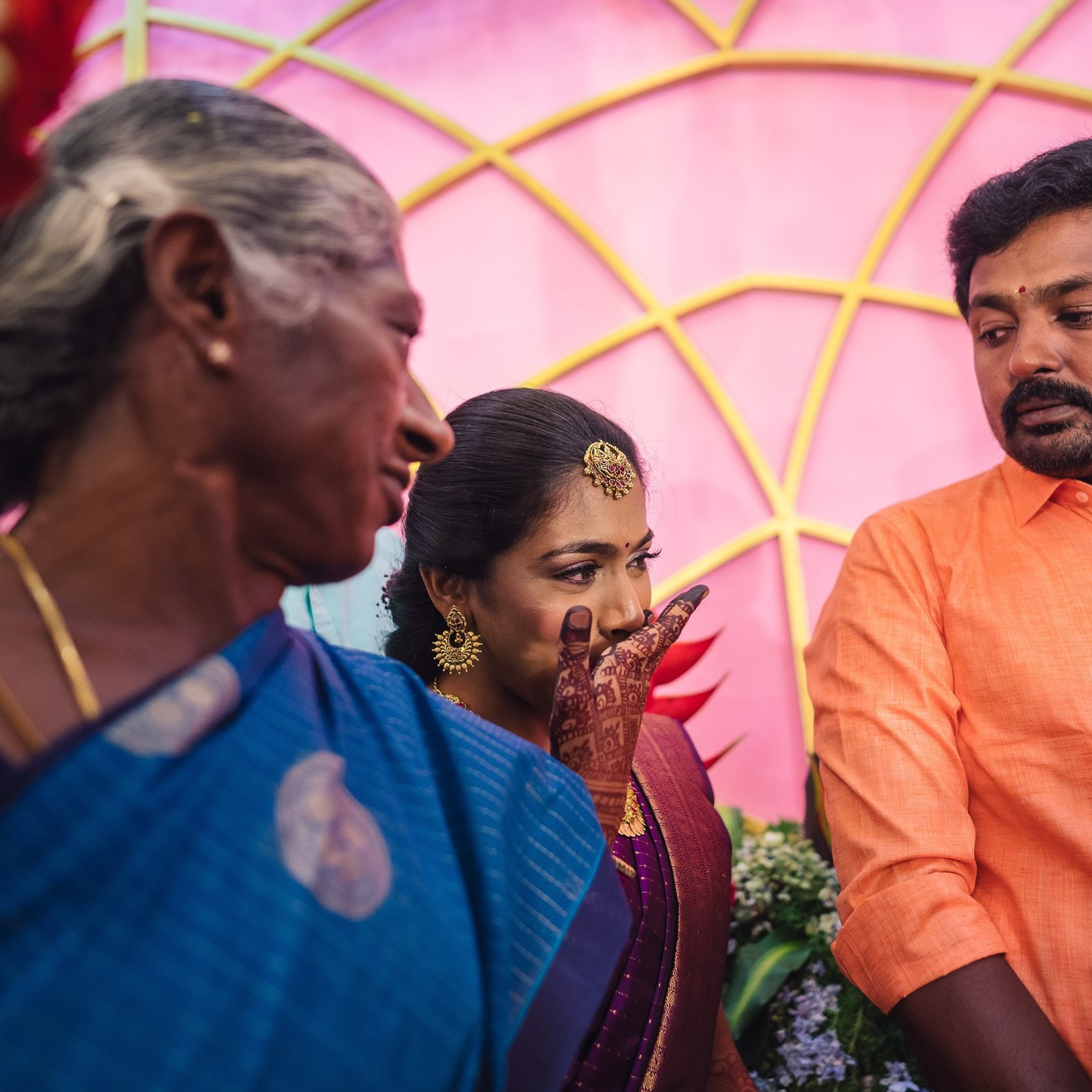 A Grand Kongu Vellalar wedding in Karur at Vadivel Eswari Kalyana Mahal