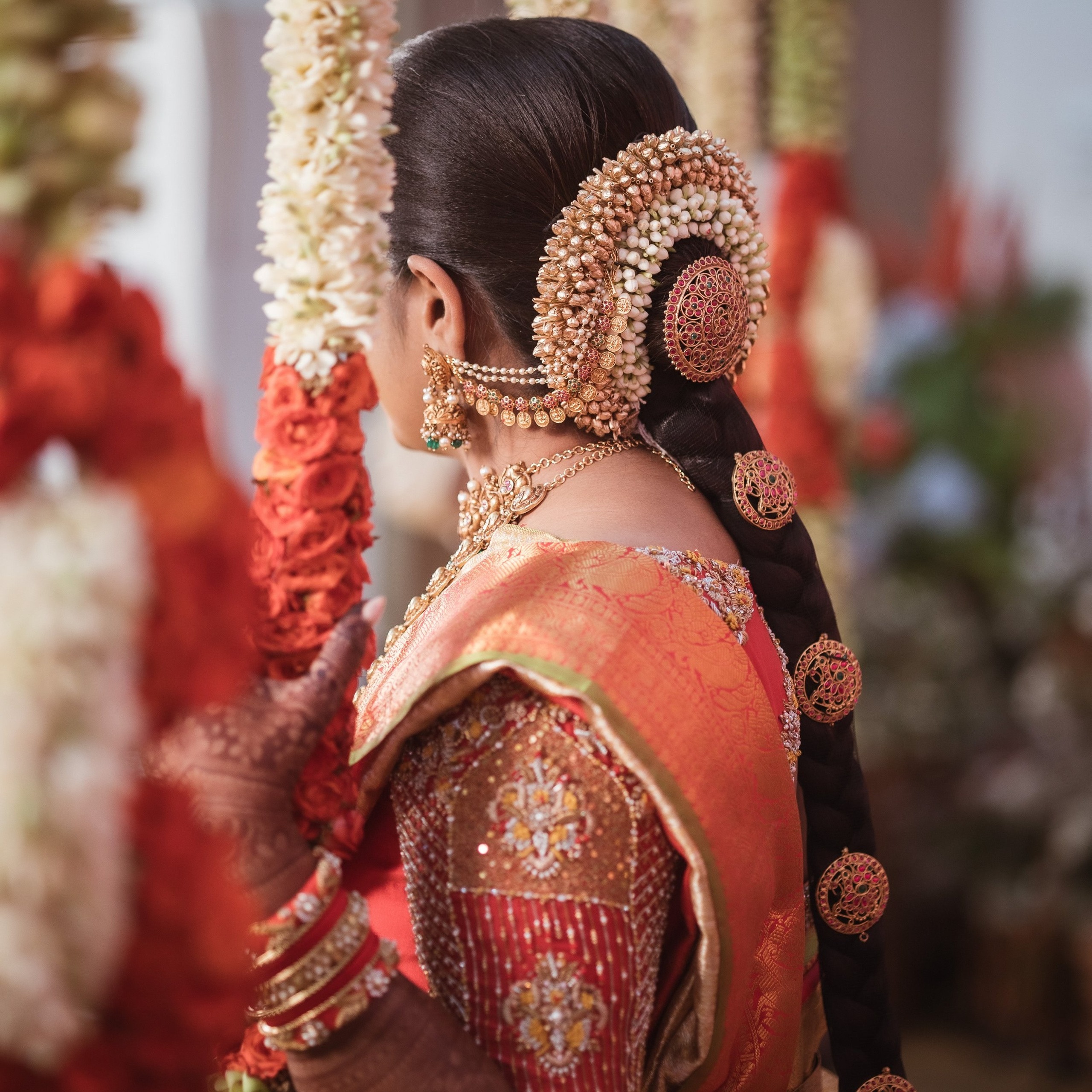 A Grand Kongu Vellalar wedding in Karur at Vadivel Eswari Kalyana Mahal