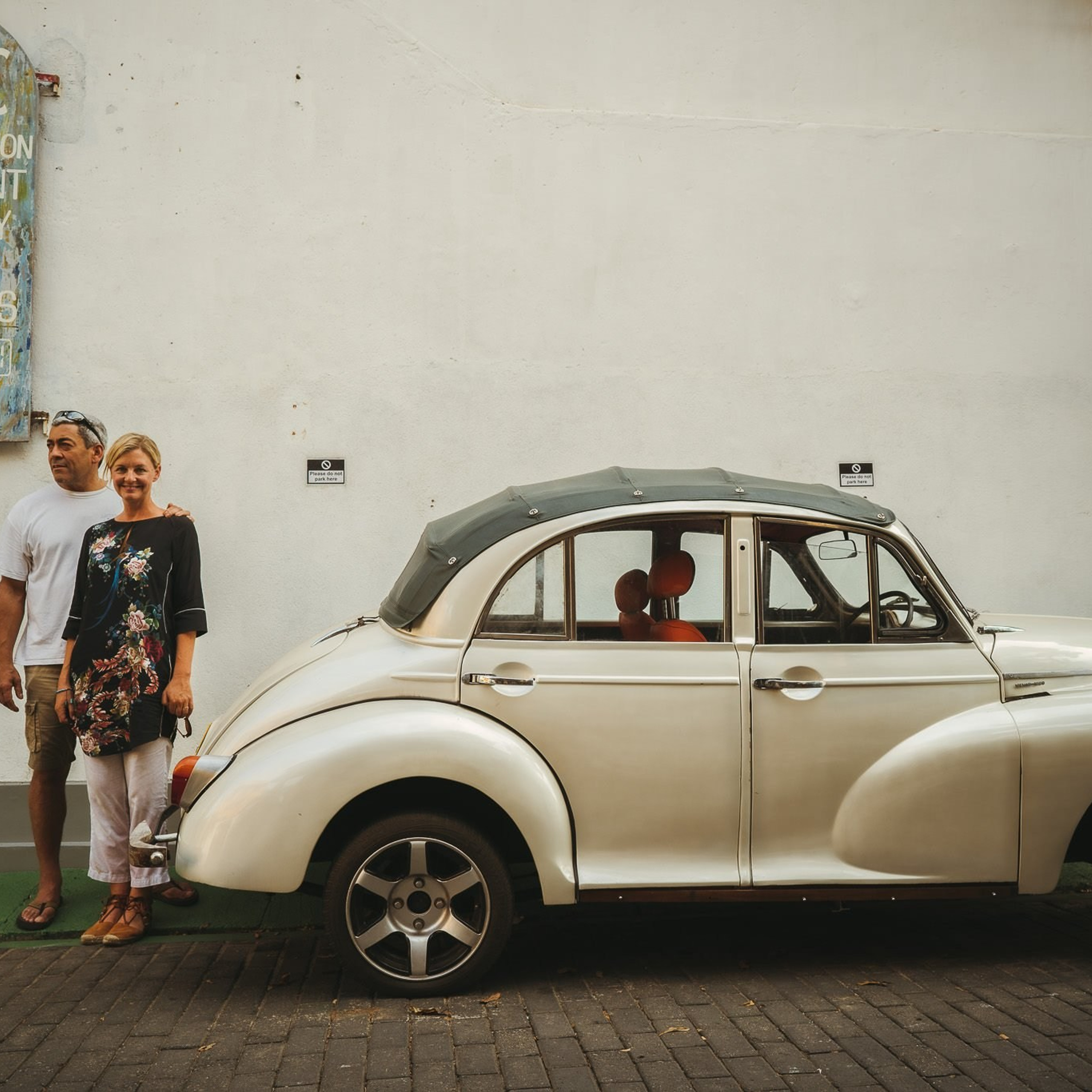 A Destination Poruwa wedding at Galle, Sri Lanka