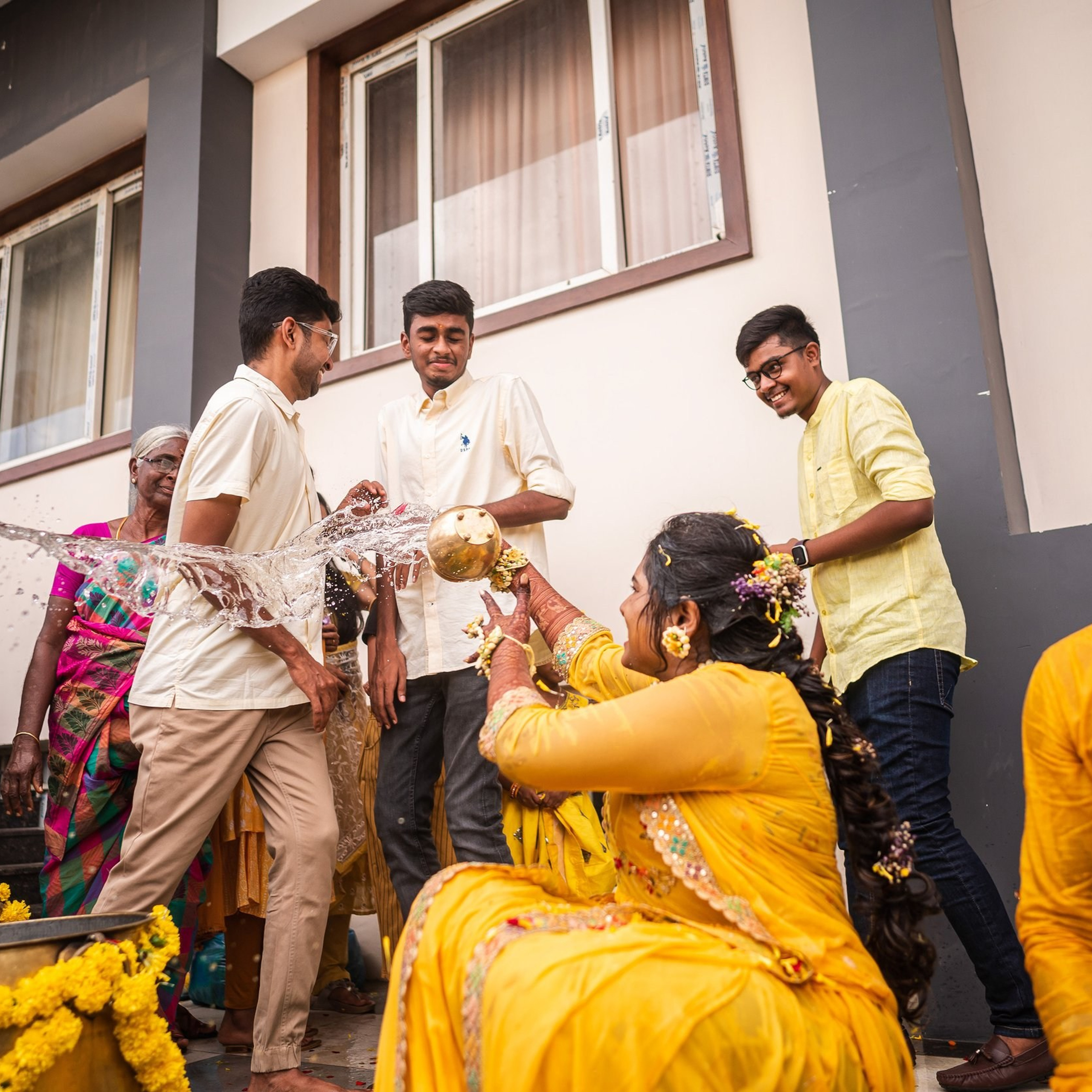 A Grand Kongu Vellalar wedding in Karur at Vadivel Eswari Kalyana Mahal