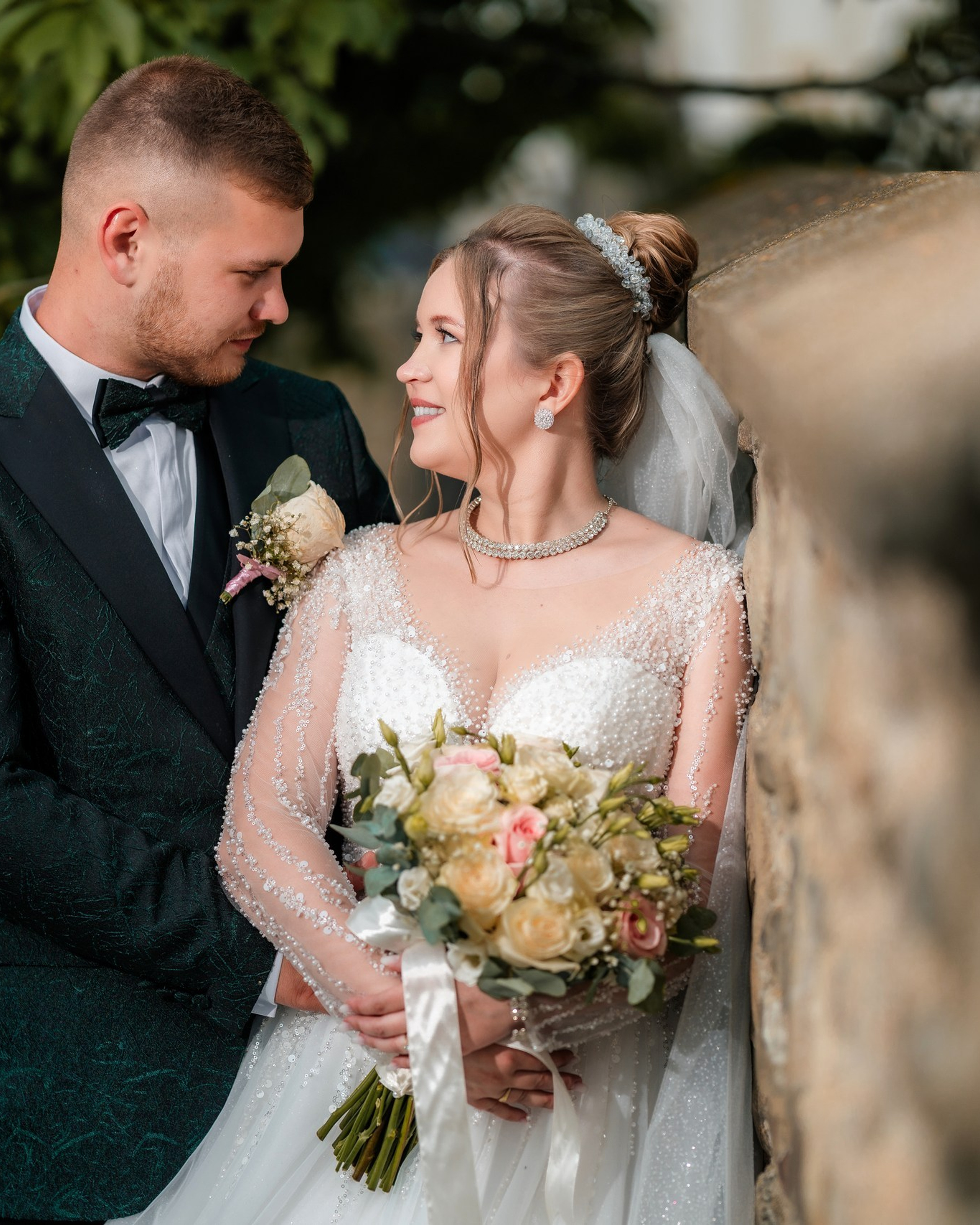 Trash the Dress cu Andreea & Andrei – Mănăstirea Gorovei