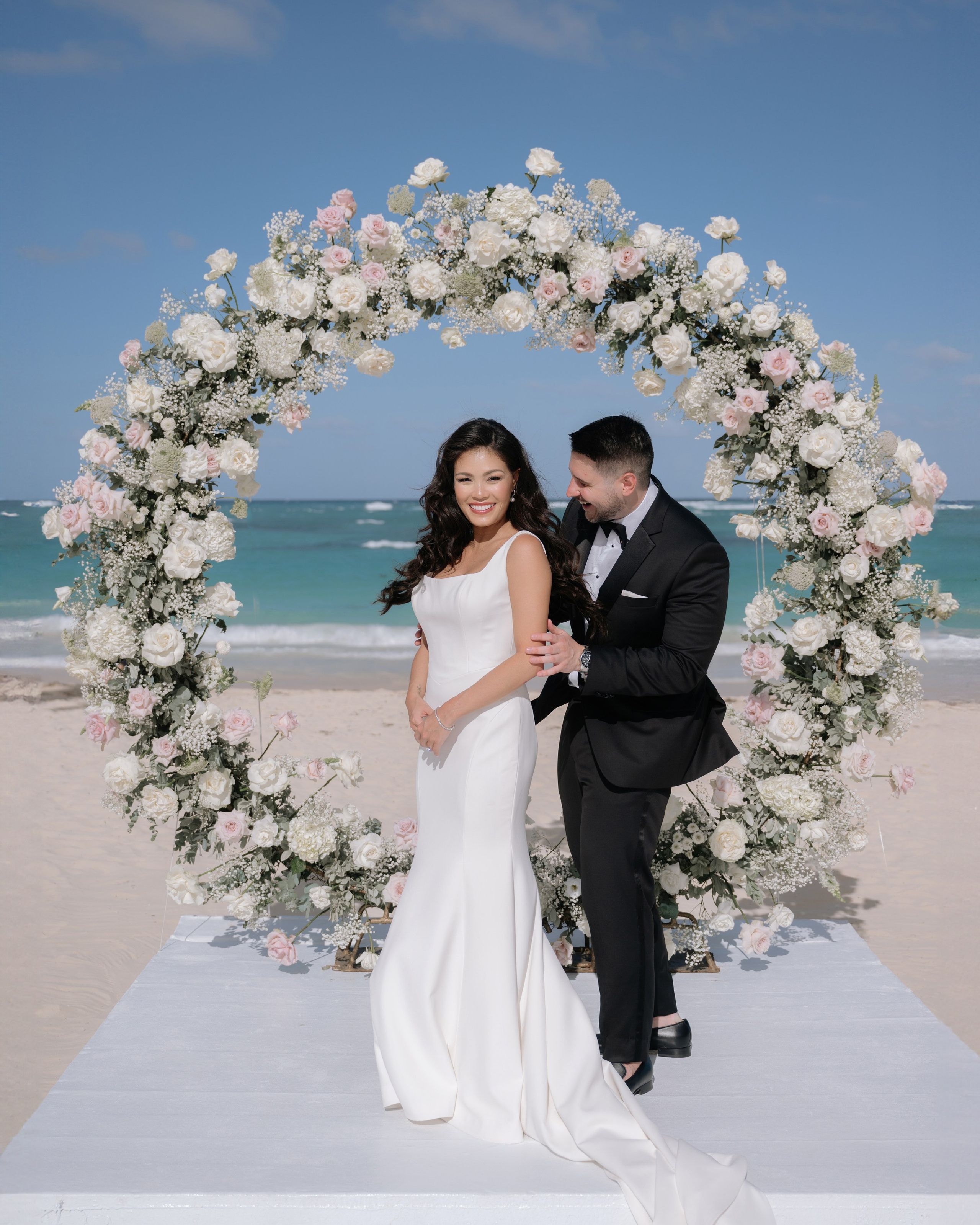 Vyvy & Evan. Kukua