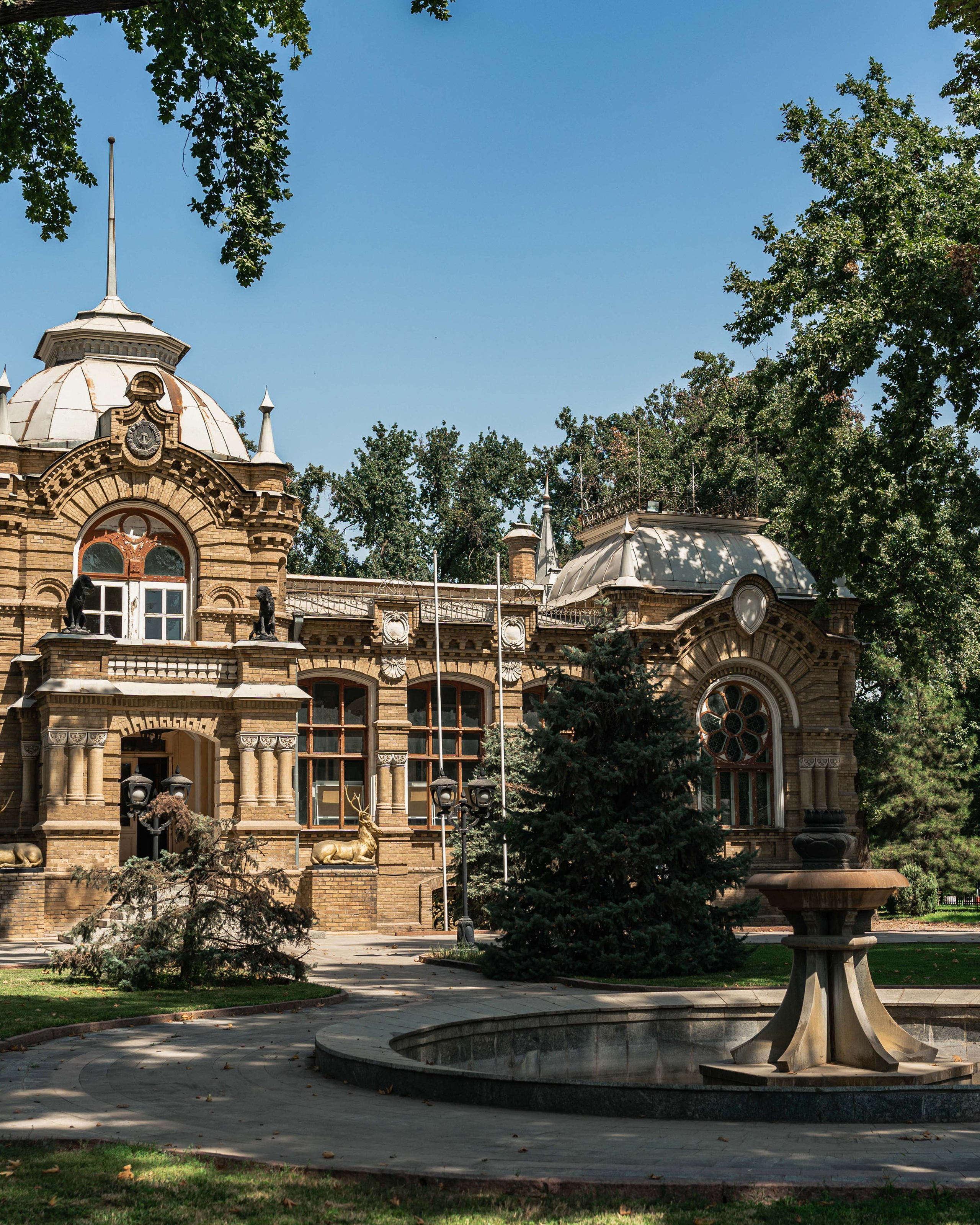 Дворец Романова: куда исчезла могила великого князя и все его богатство