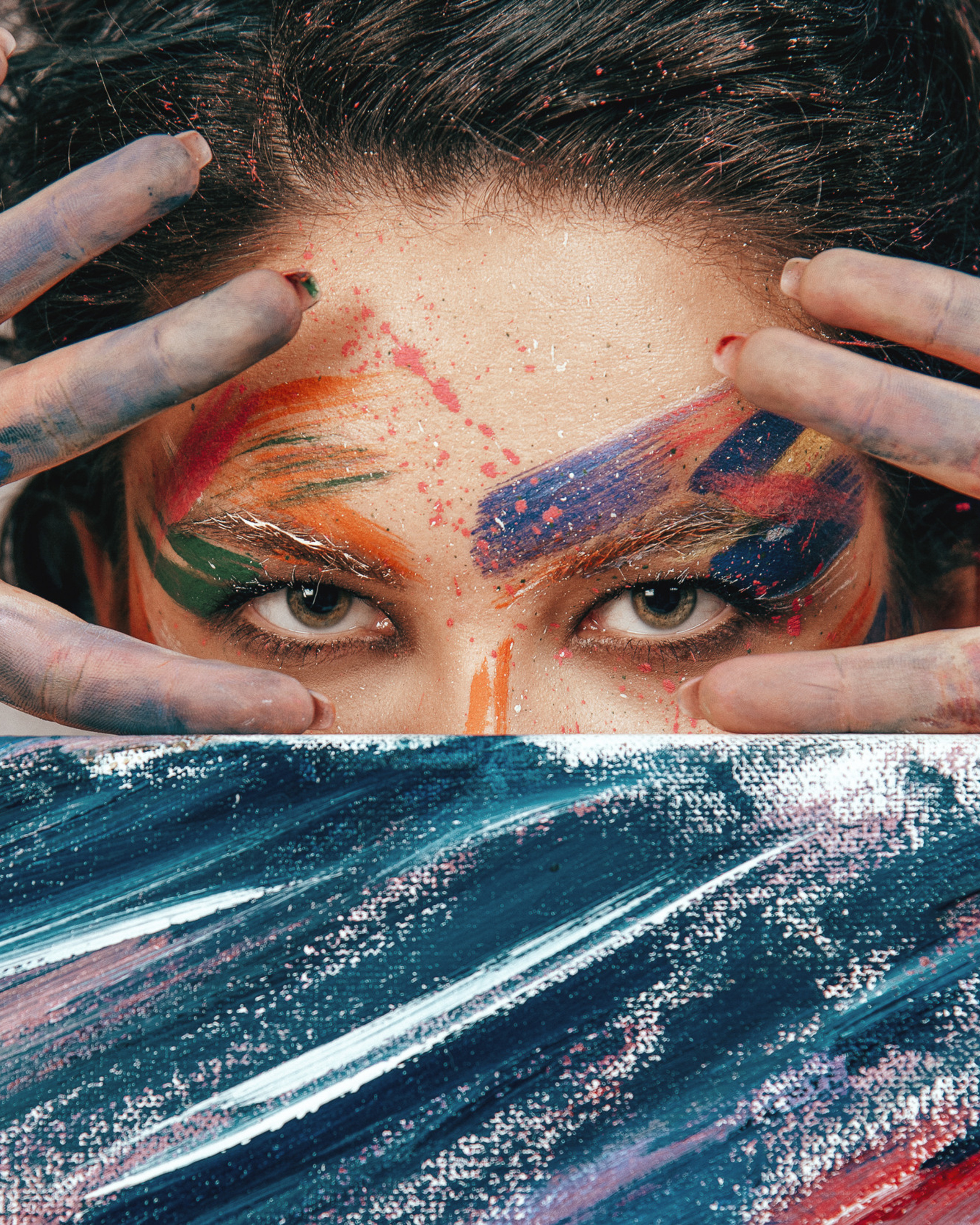 Artist, brushes, paints & body art