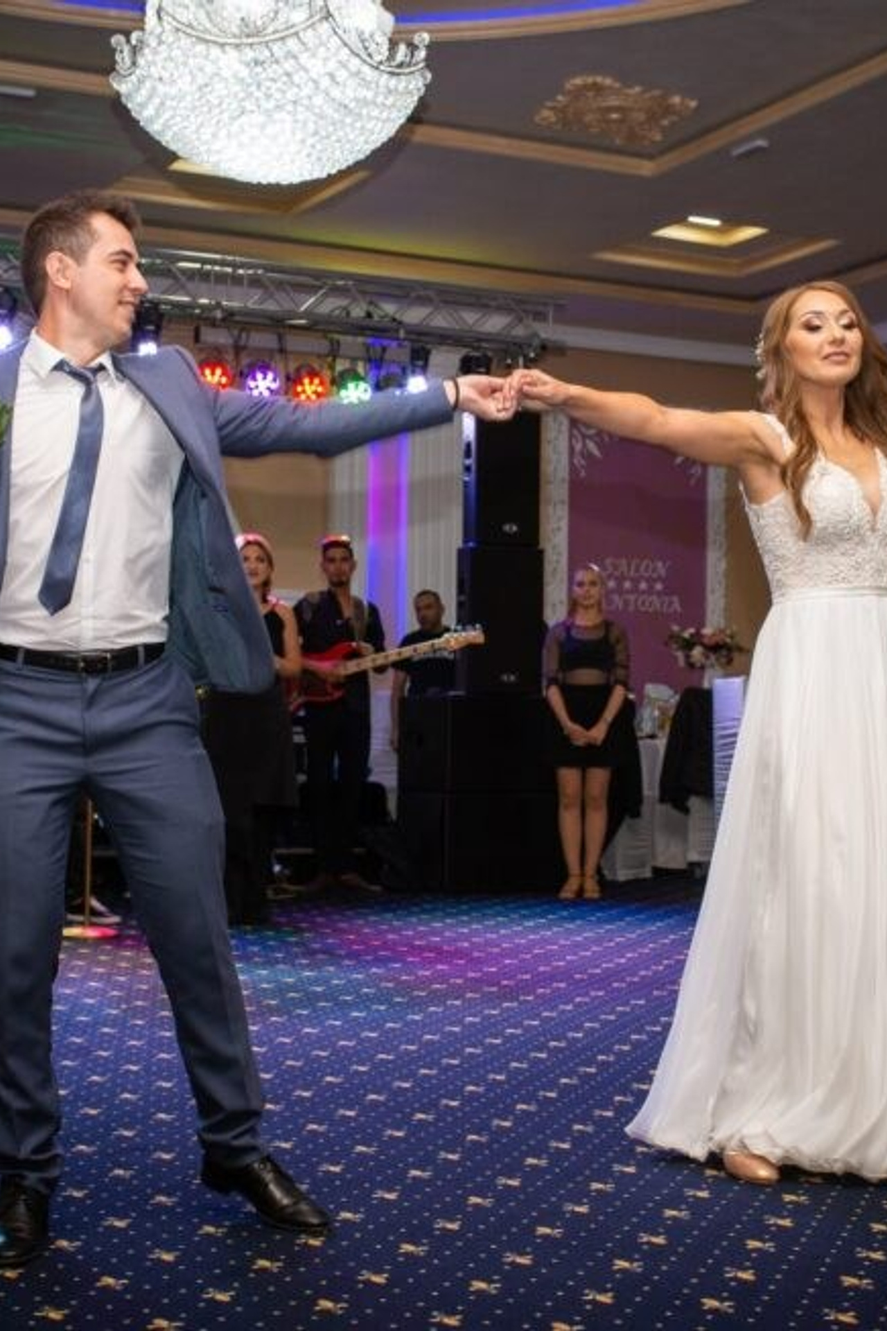 Stories. Alex Pricope — Fotograf de familie & evenimente in Onești & Bacău